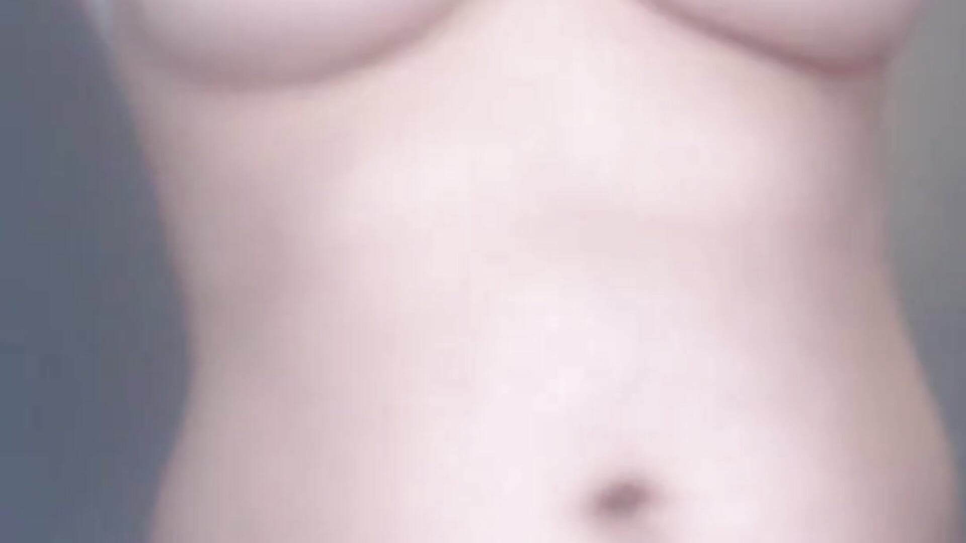 1680439730535-clipvert01 - video by LeiaSwift cam model