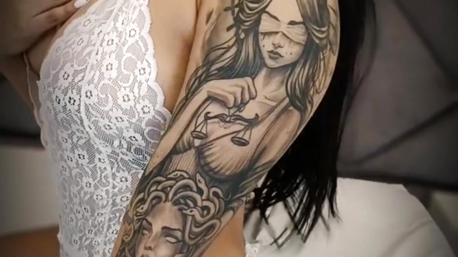 I want show u my tattoos - XXX video by valentina_fi