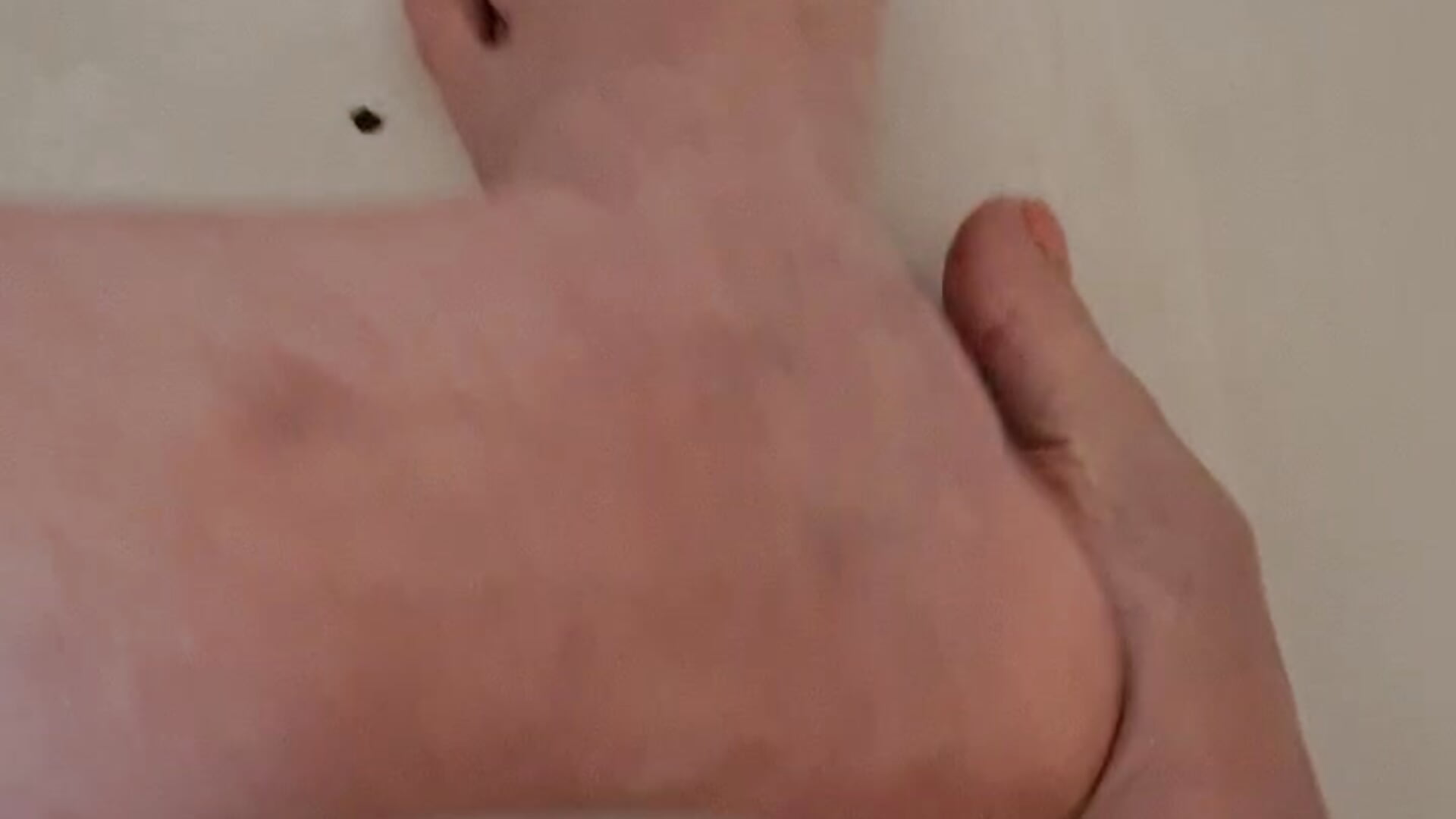 Feet oil