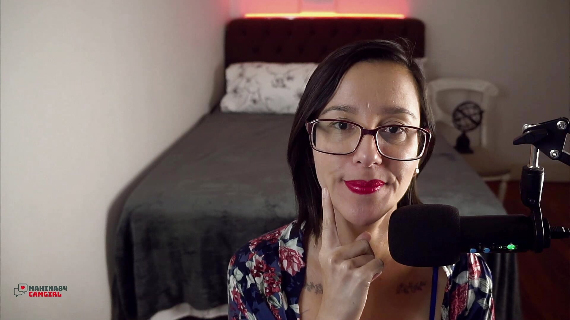 2021-06-01 08-44-17 - vídeo de mahina84 modelo de câmara