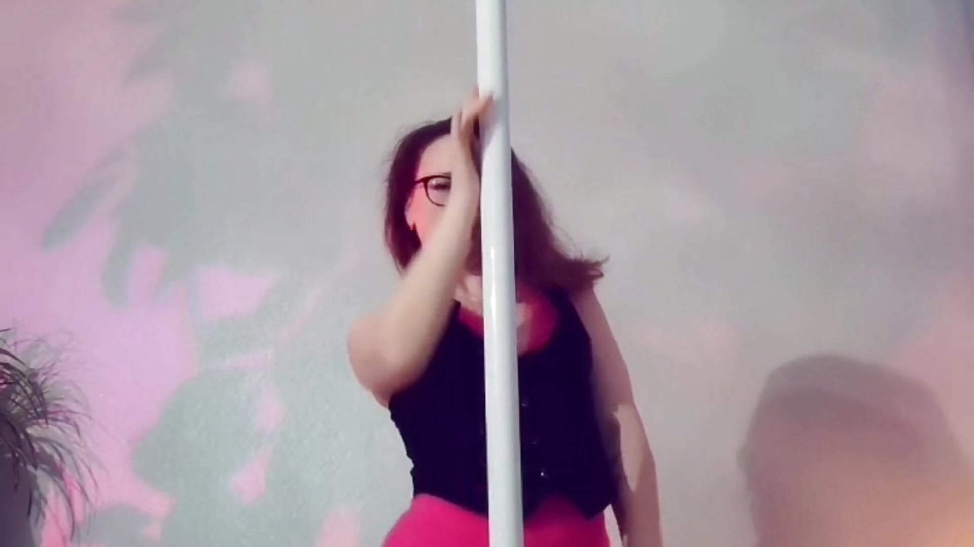 Hot poledance