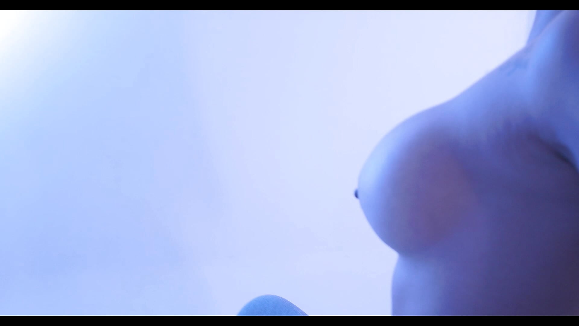 PRESENTATION SARA - video di sararestrepo modella di cam