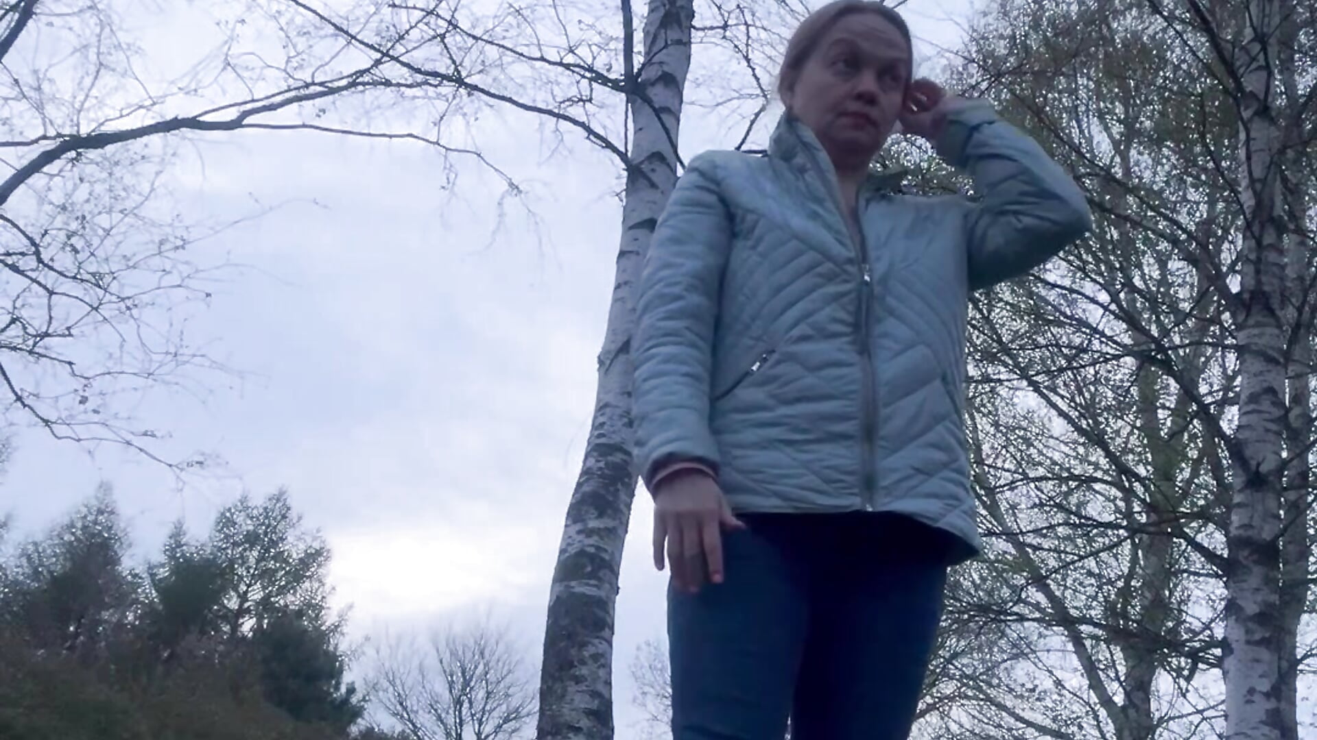 🧡Walk by walk 💚 Spring 💛 - vídeo de la modelo de cam Suzanele