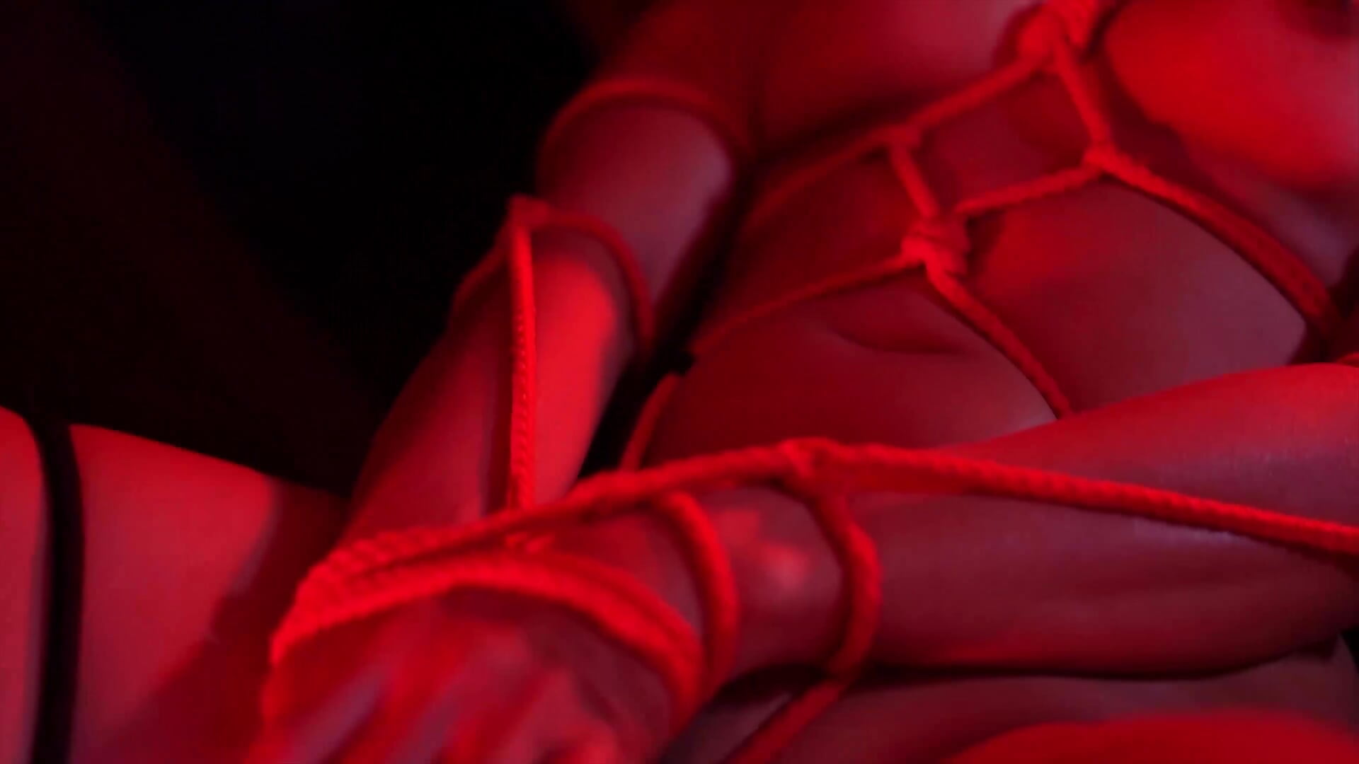 bondage - video by BriannaLorens cam model