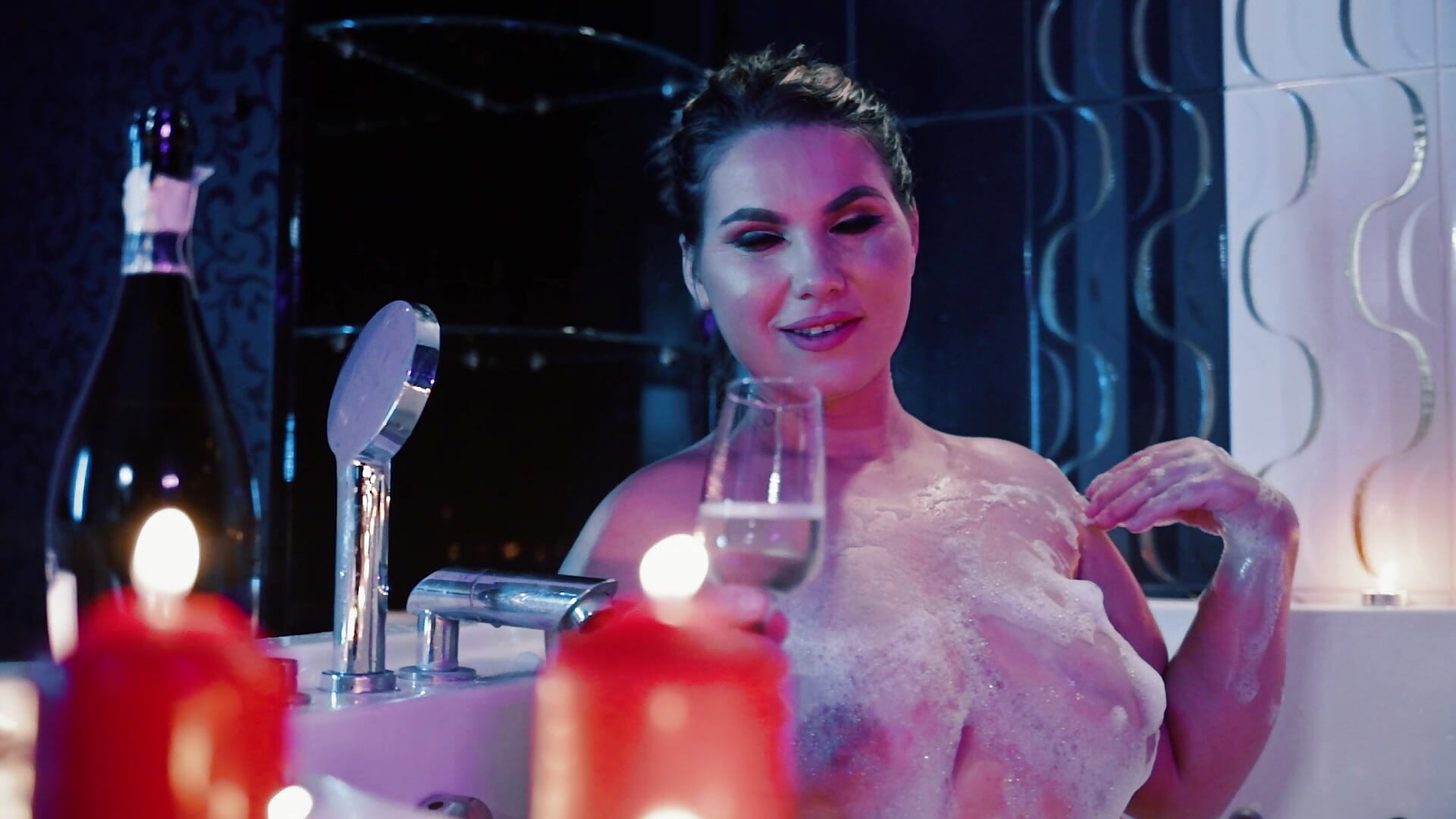 Happy Valentine's! - video by FeliciaKrige cam model