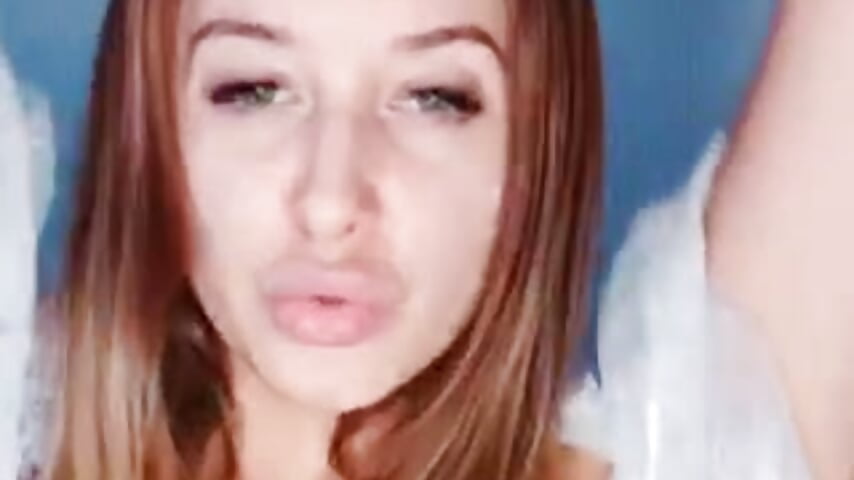 riri - video by SuckMyDick-Riri cam model