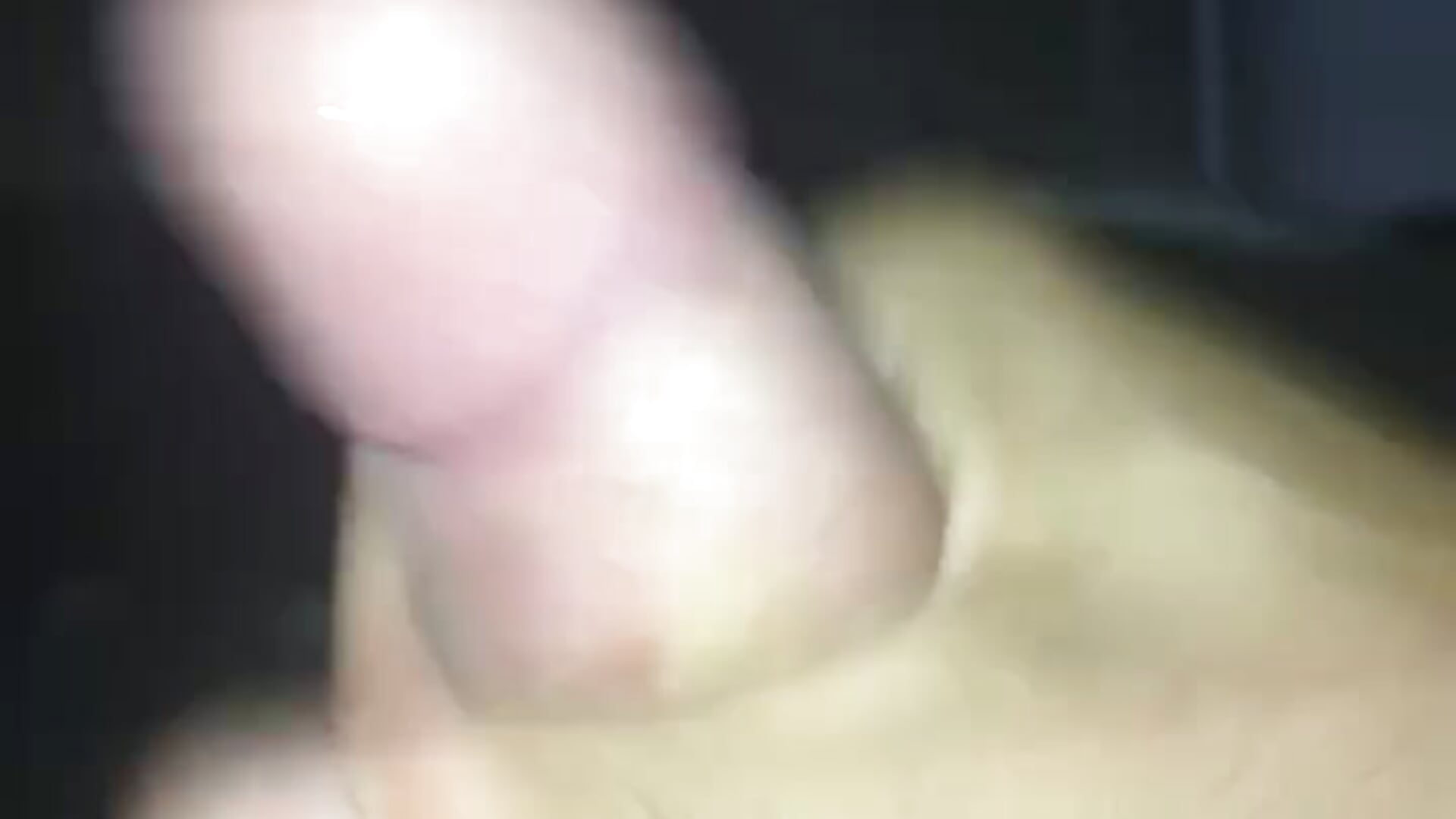 Me stroking my cock - video by cumgitsumdic cam model