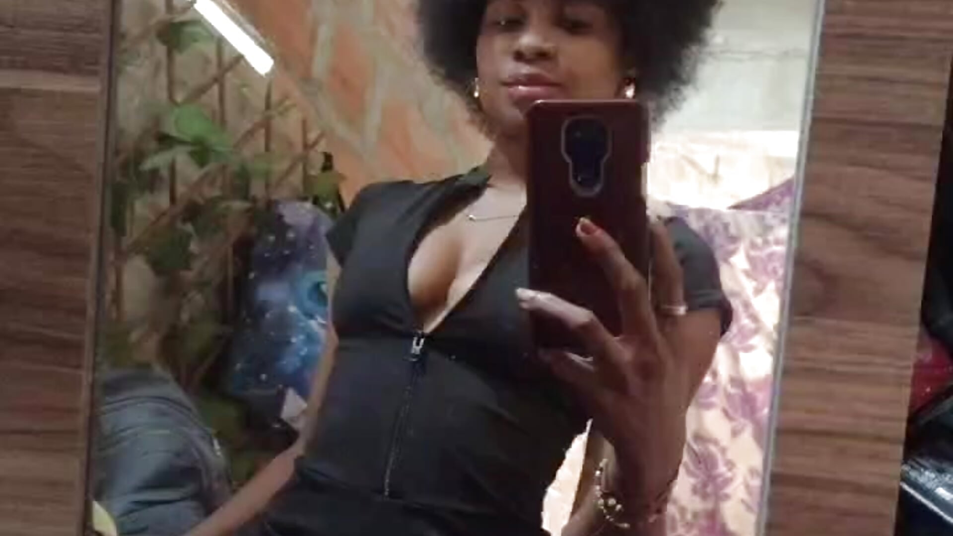 🌞,🦁 - video by Nadian_Martinez cam model