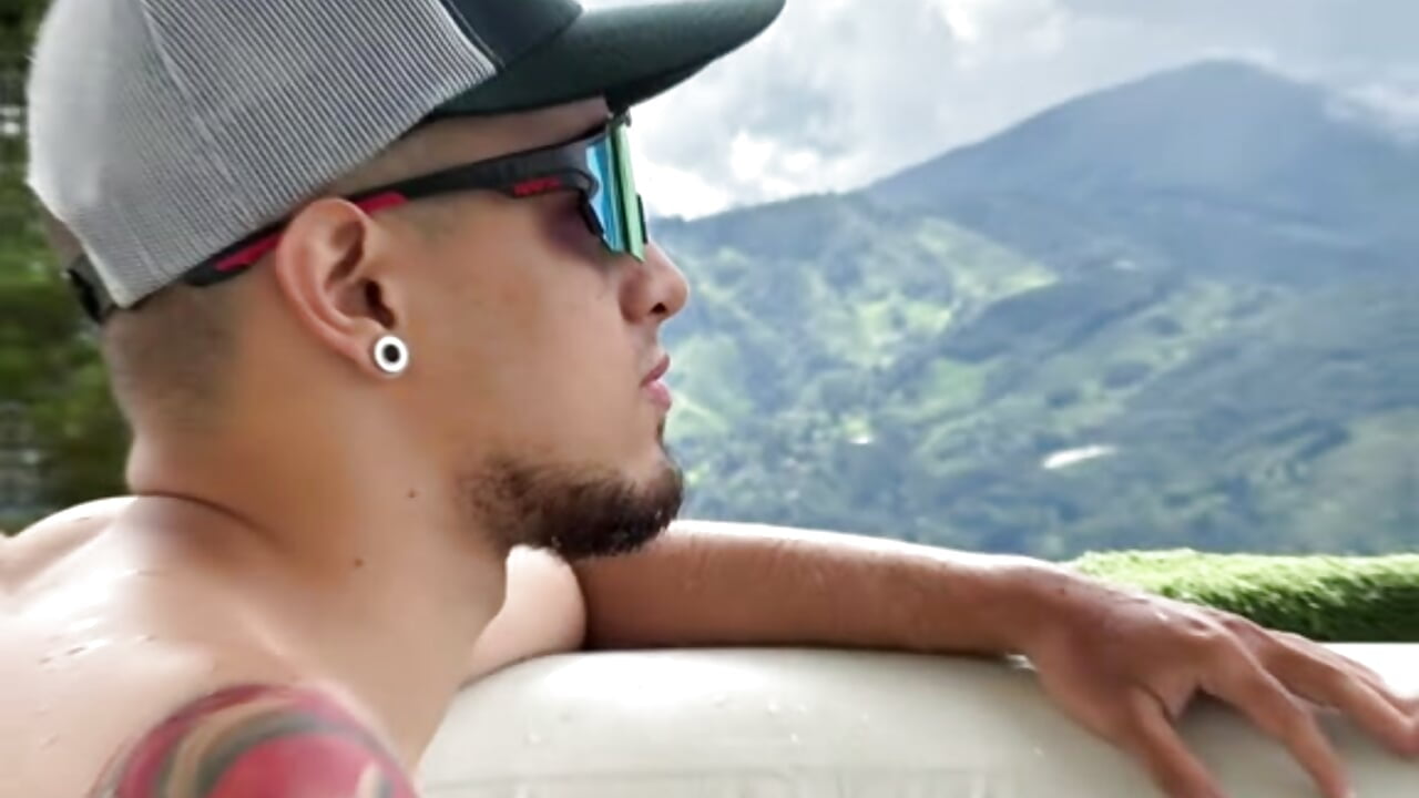 🛁💦😎 - video by StativeRich cam model