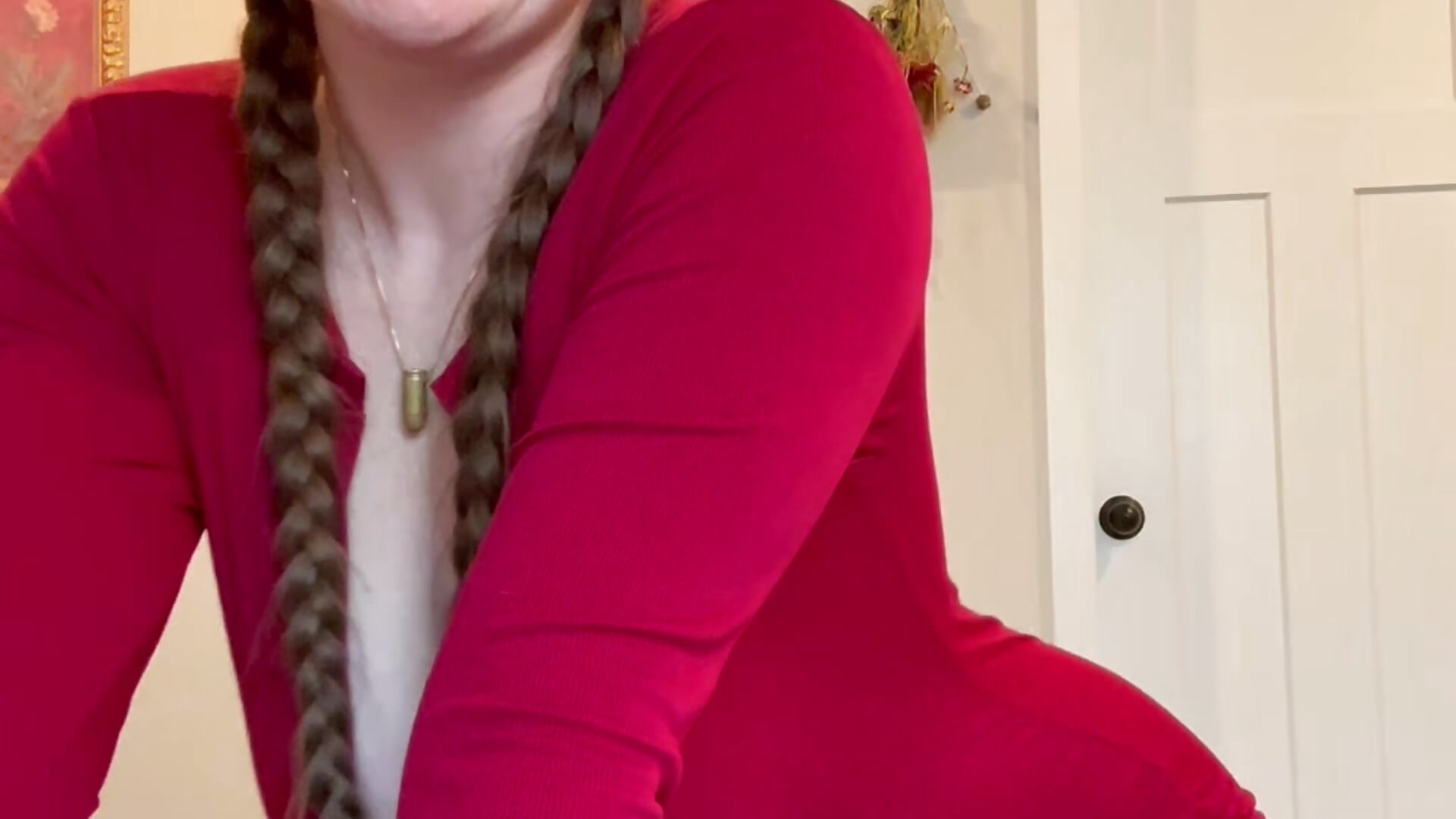 Pillow gringing and showing you this wet pussy afterwards 😈 - video by PussiesnCream_ cam model