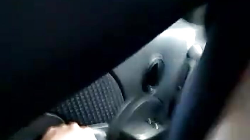 REAL SEX IN A PARKING - video van Juliana_bigboobs cam-model