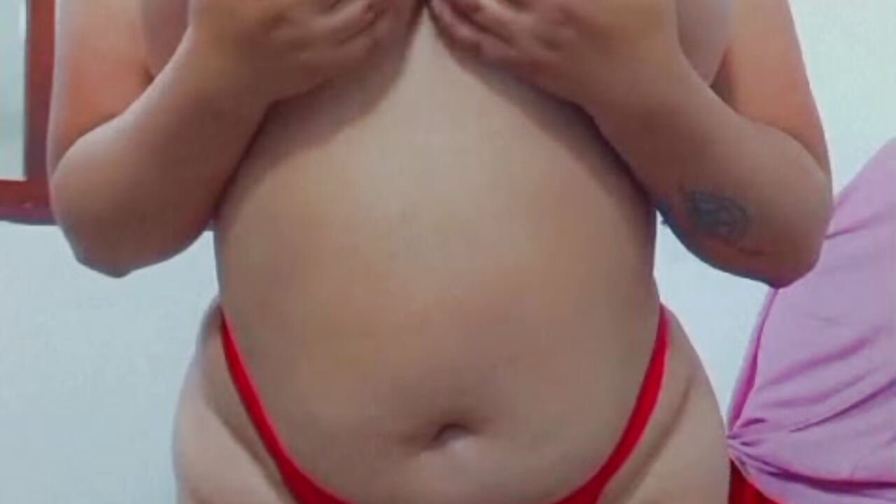 sarah naked