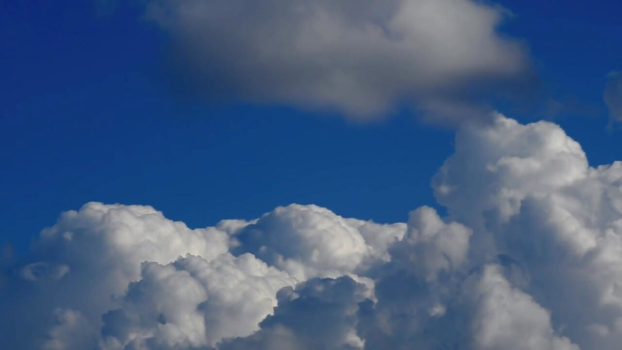 Cloudy clouds - video by DominicGengry cam model