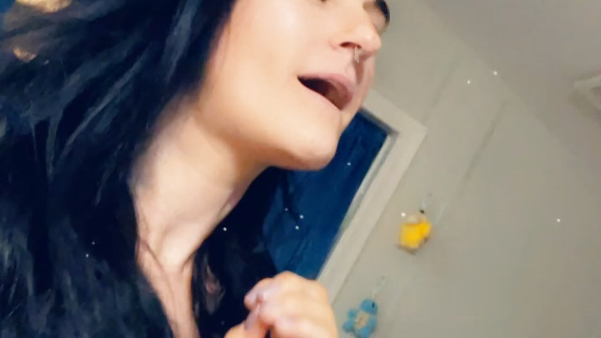 Lmao I’m a goofy girl with a sense of humor. Learn me please before judging me. - відео від вебкаммоделі lolabunny9