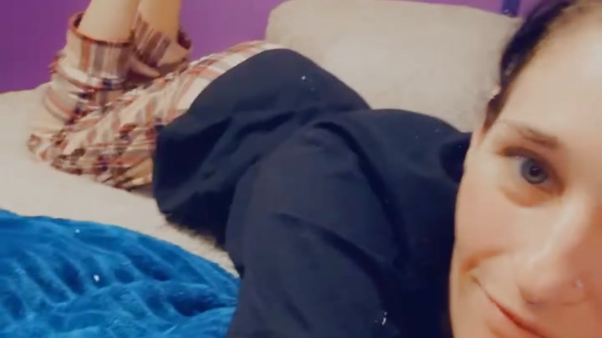 feet - vídeo de la modelo de cam lolabunny9