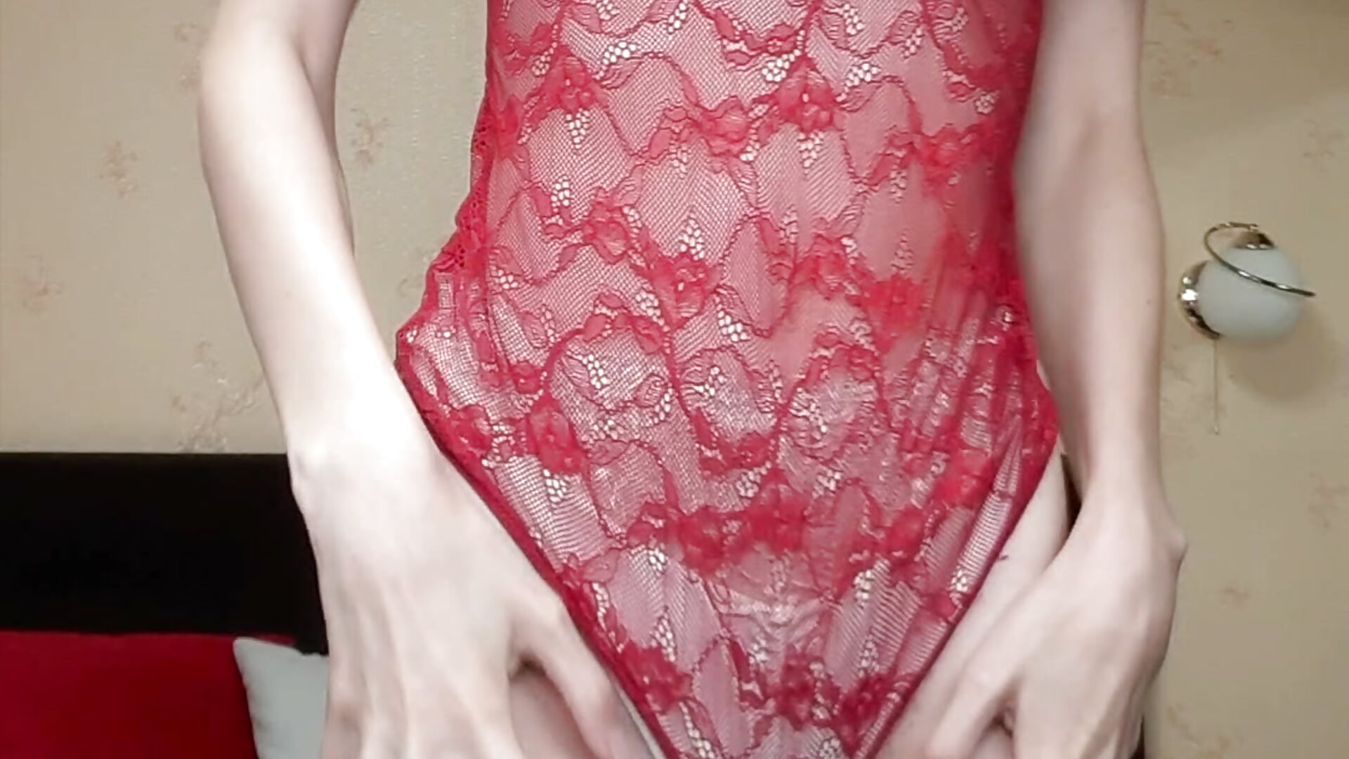 :) :) How do you like my figure - video by BellaBianco cam model