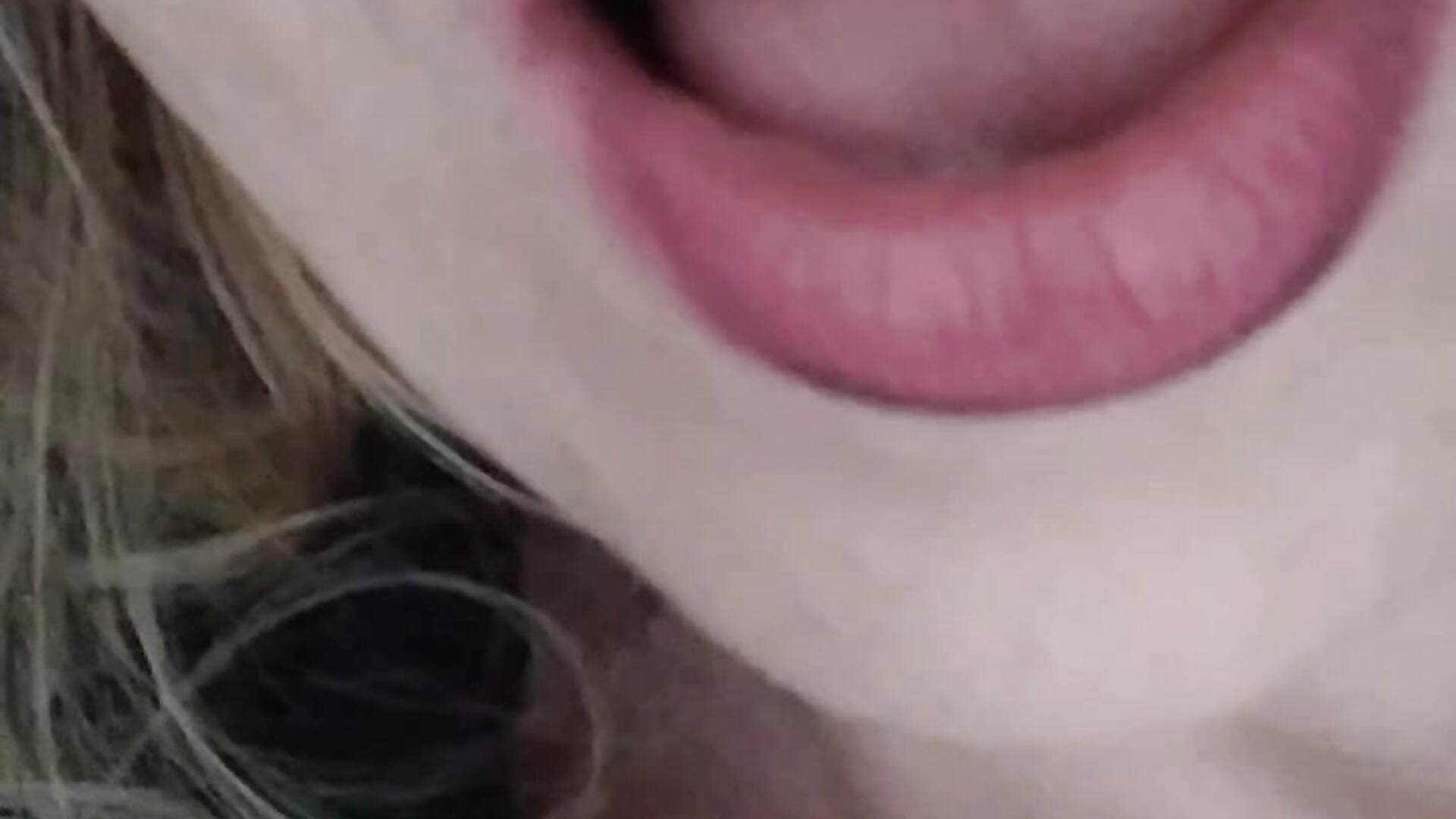 Kisses for you - vídeo de Monique_2023