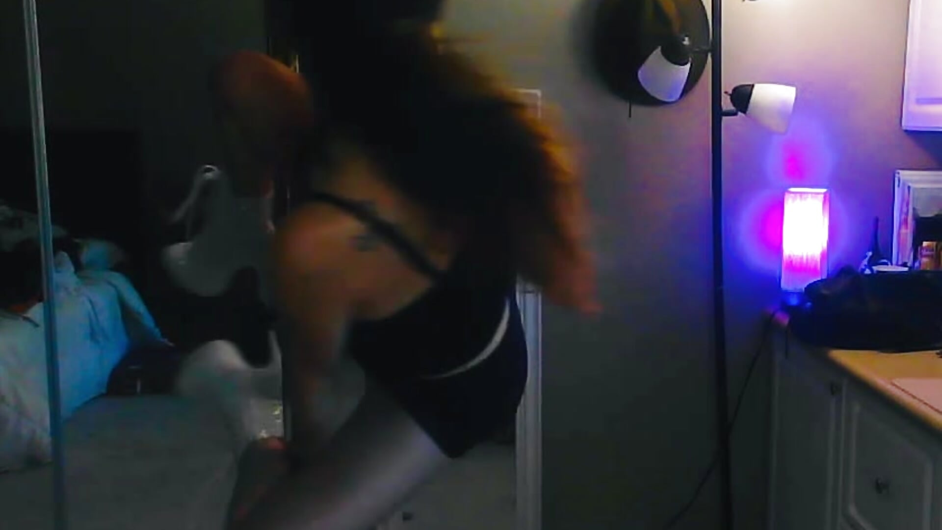 Pole 1
