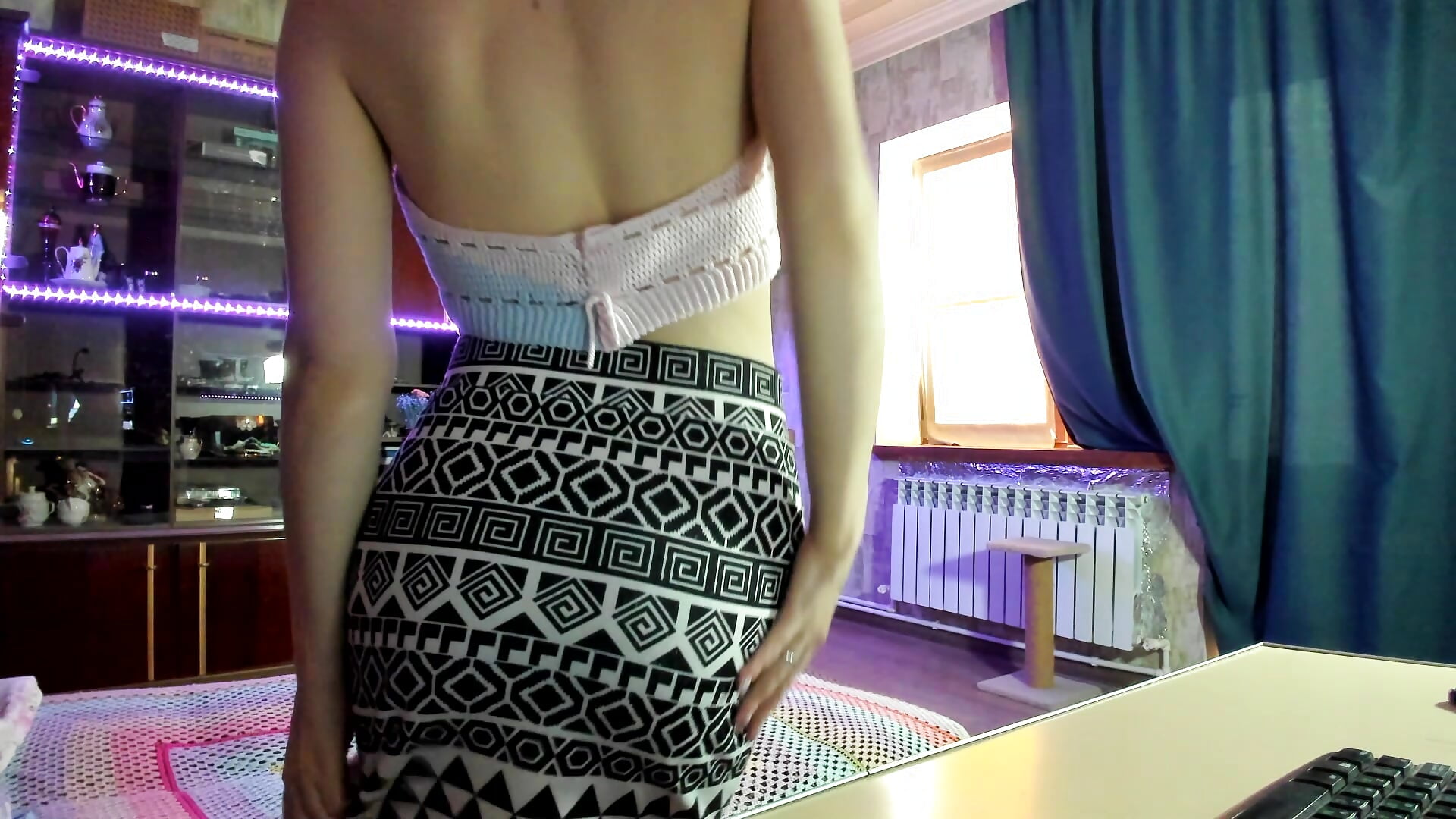 Tease | dance