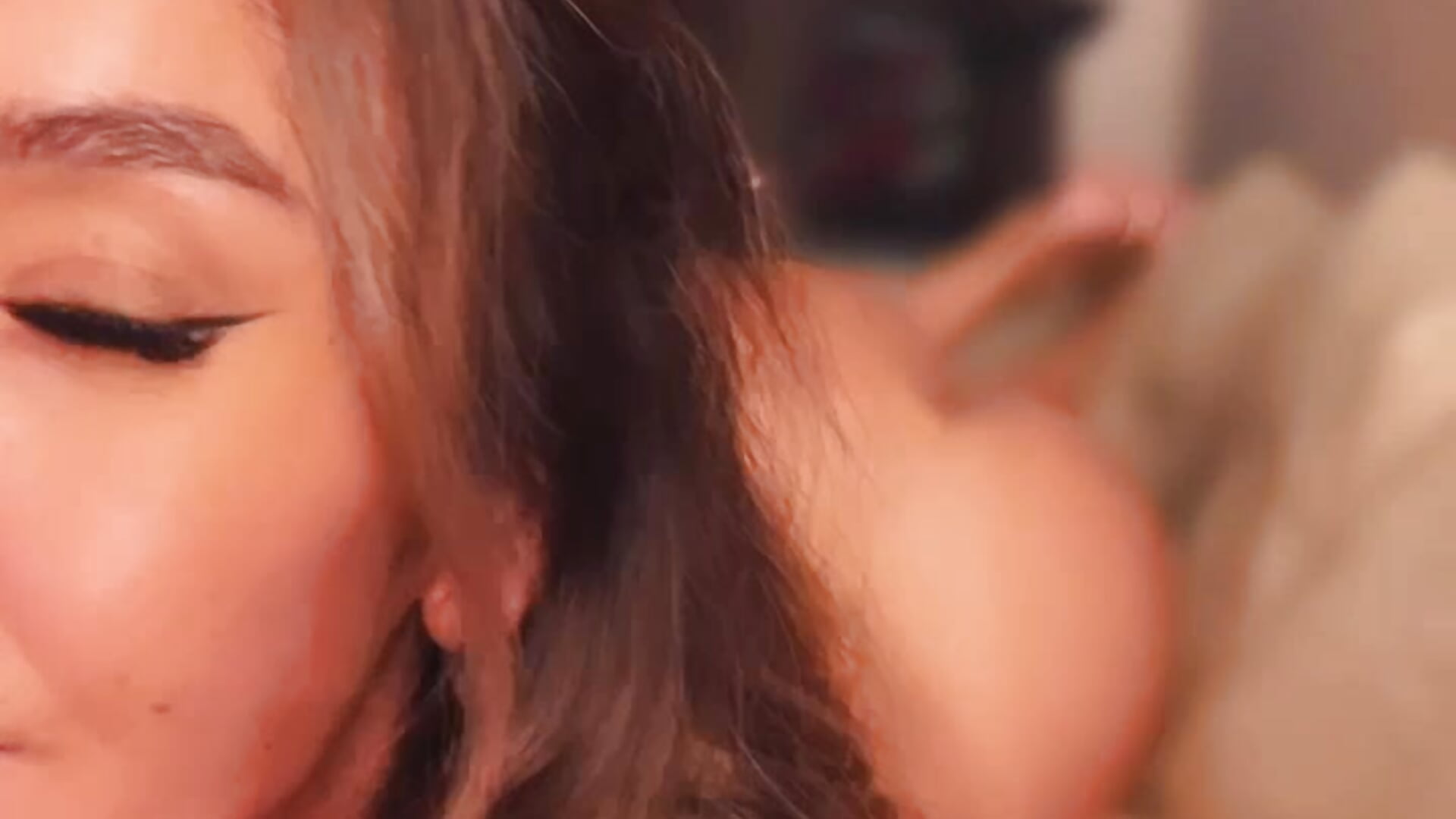 naked and want to seduce you - video by Maria_Glimmers cam model