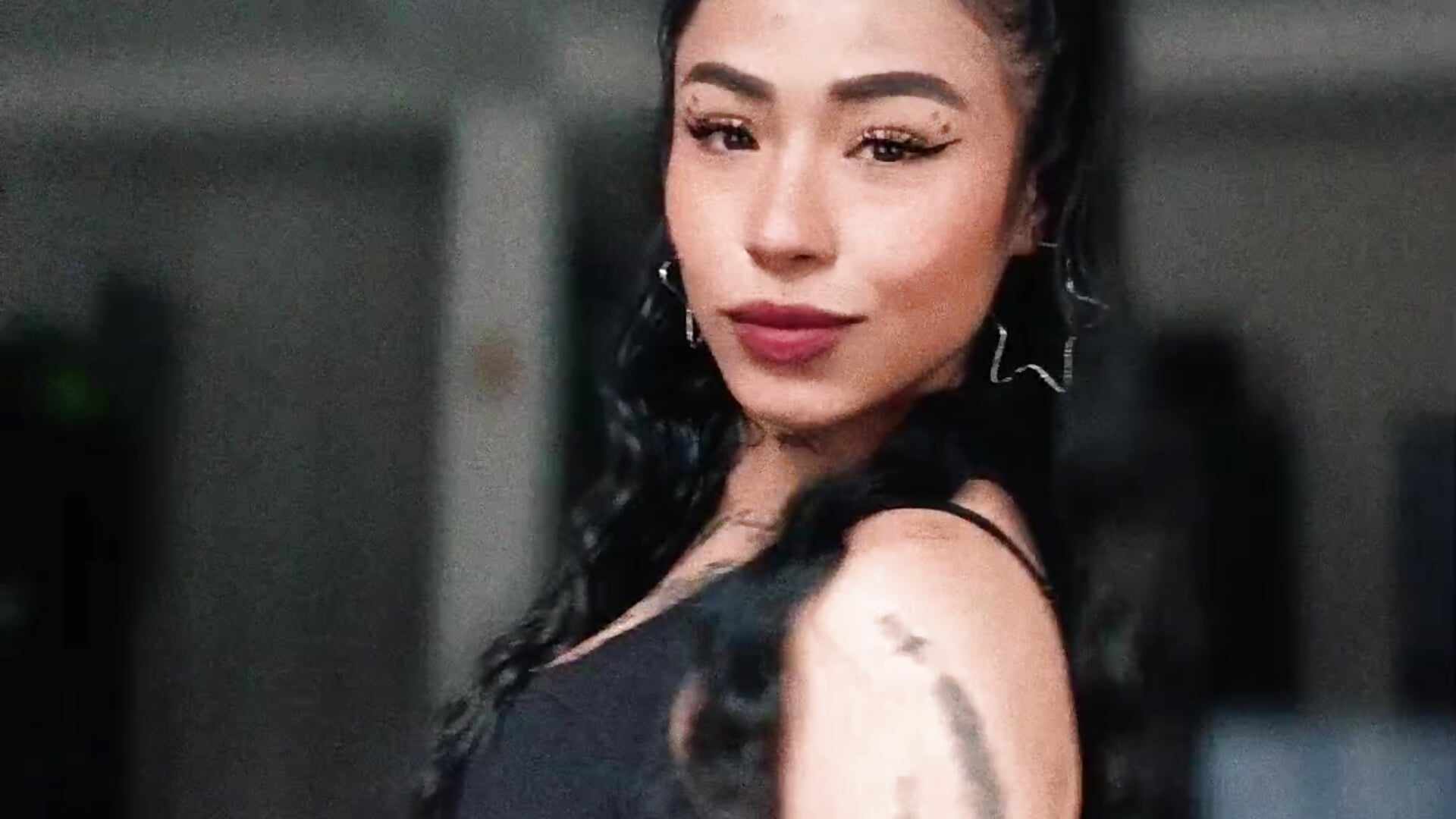 1000006245.mp4 - video by CATRINA_SEXXX cam model