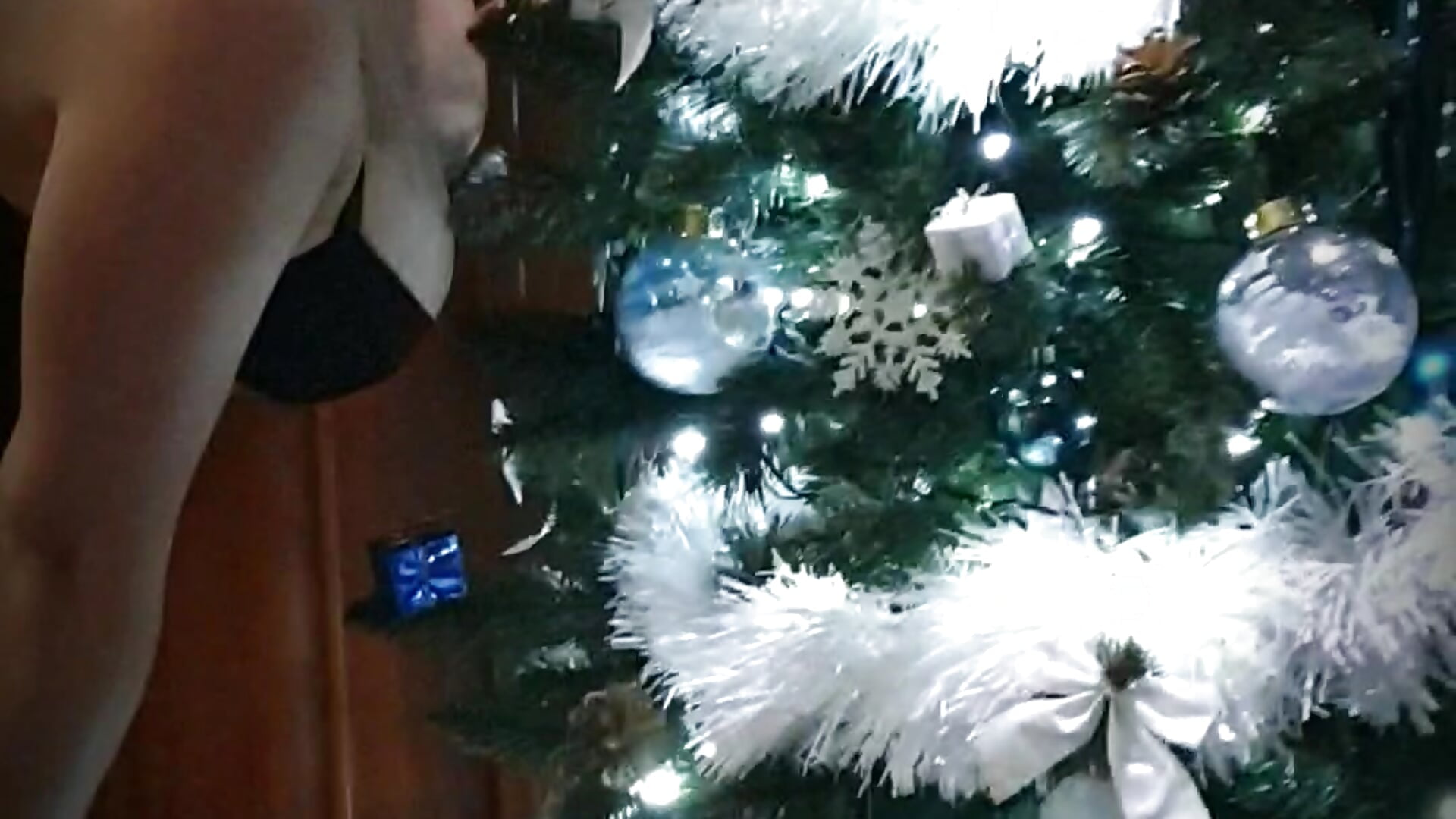 Tease 2 - video by SonyaDevon cam model