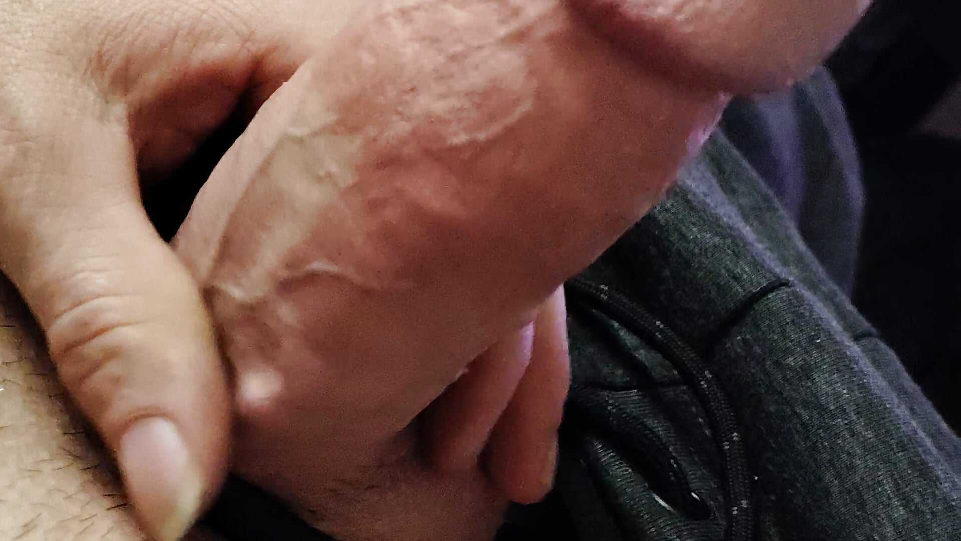 Kitrider 님 - 트렌드 중인 캠모델 비디오  9737개