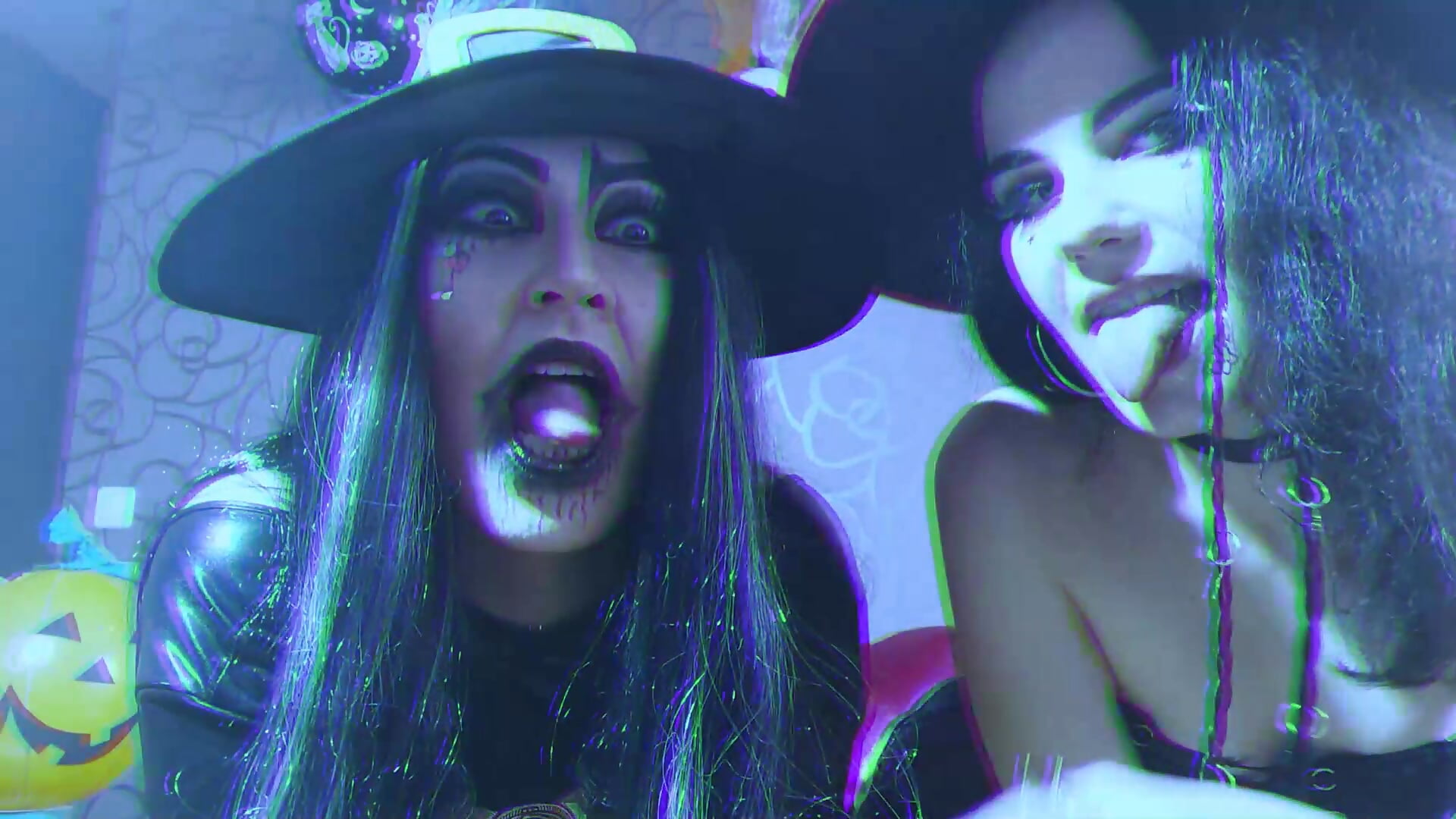 HALLOWEEN Lesbians Natalie and Karolina. - video by NataliNylon cam model