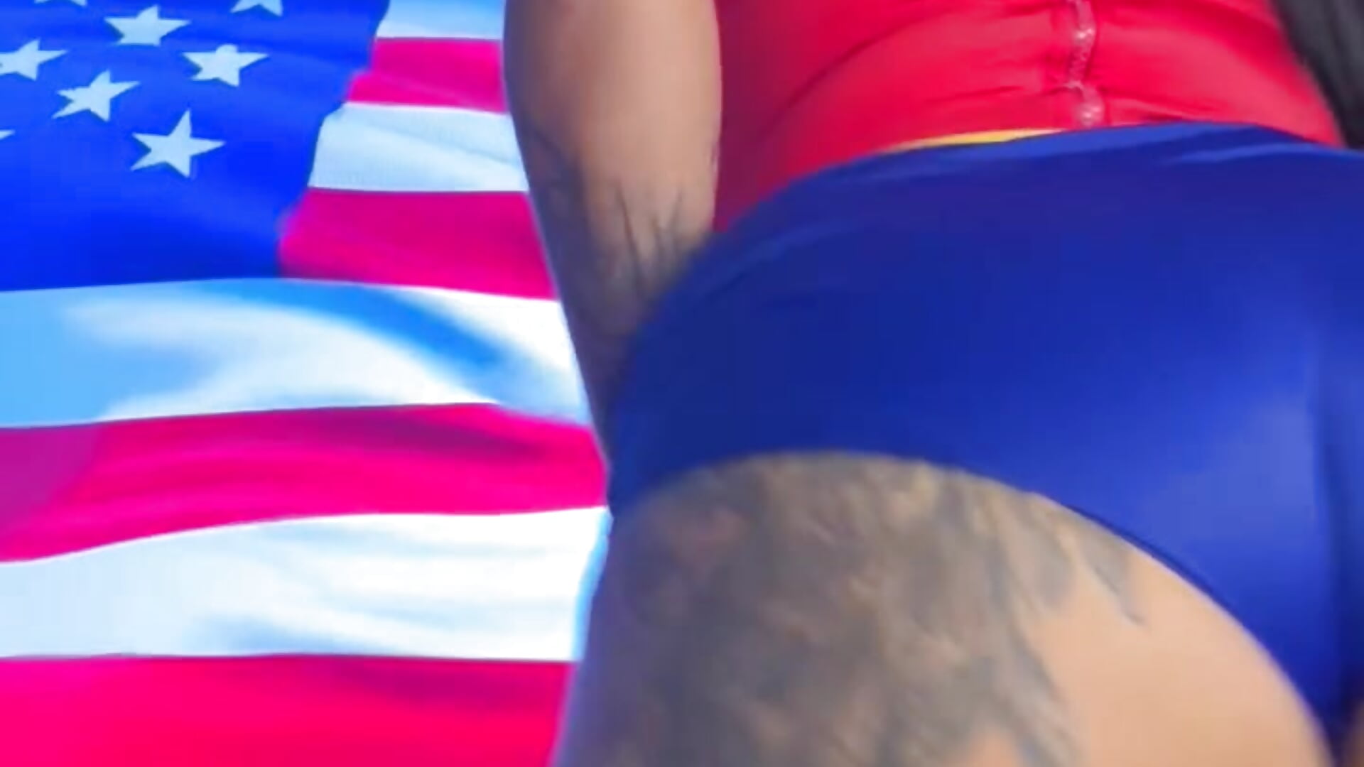 4 JULY - video by tokio_and_rio cam model