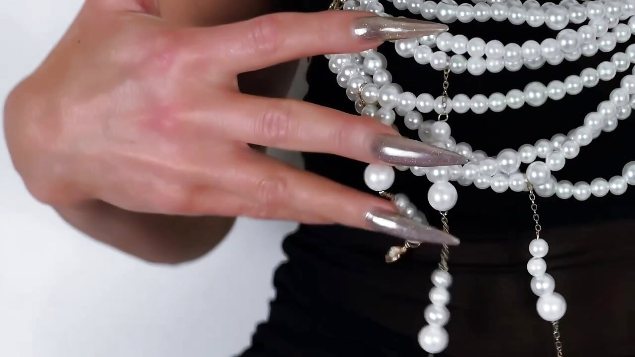 Amazing me - video by Melissa_Fane cam model