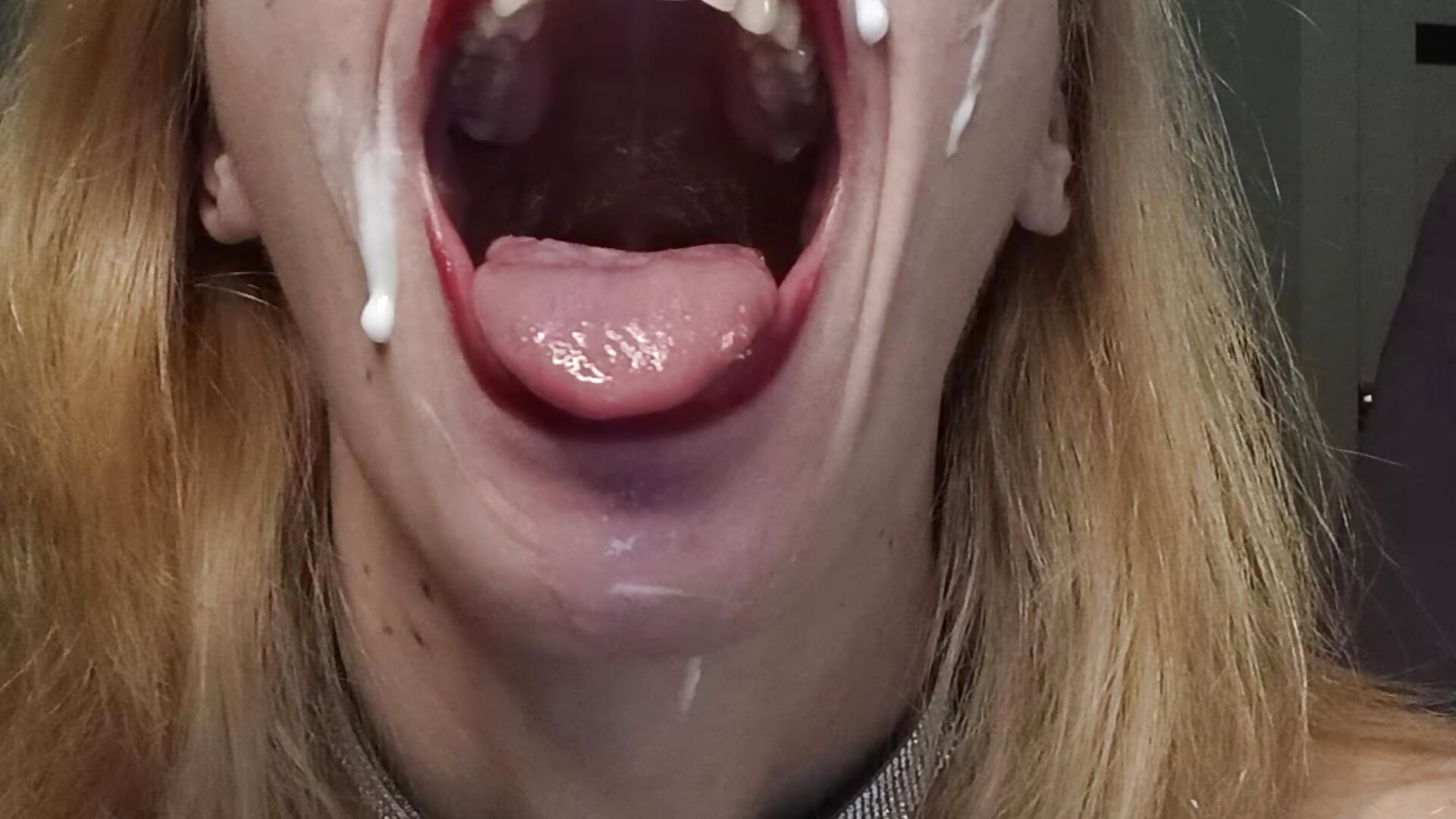 You made me messy, I like your delicious cream on my face. wanna eat every last drop your yogurt - video by WhiteQueen888 cam model