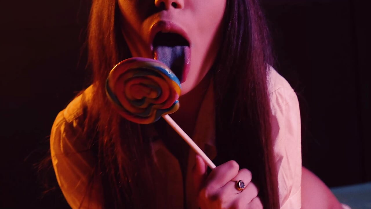 Feeling Playfull - video by YourBabyPearl cam model