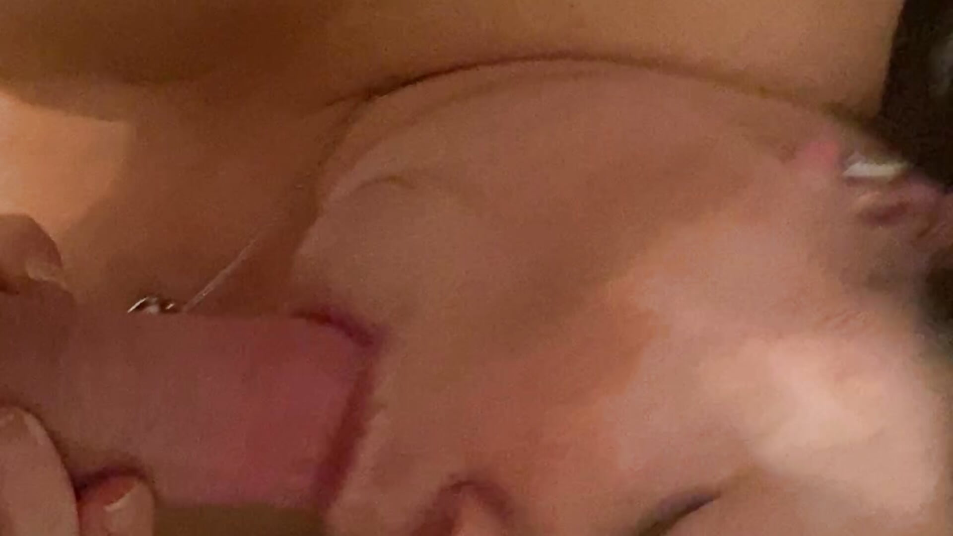 Cheeky little suck - video by Markus-cheeky cam model