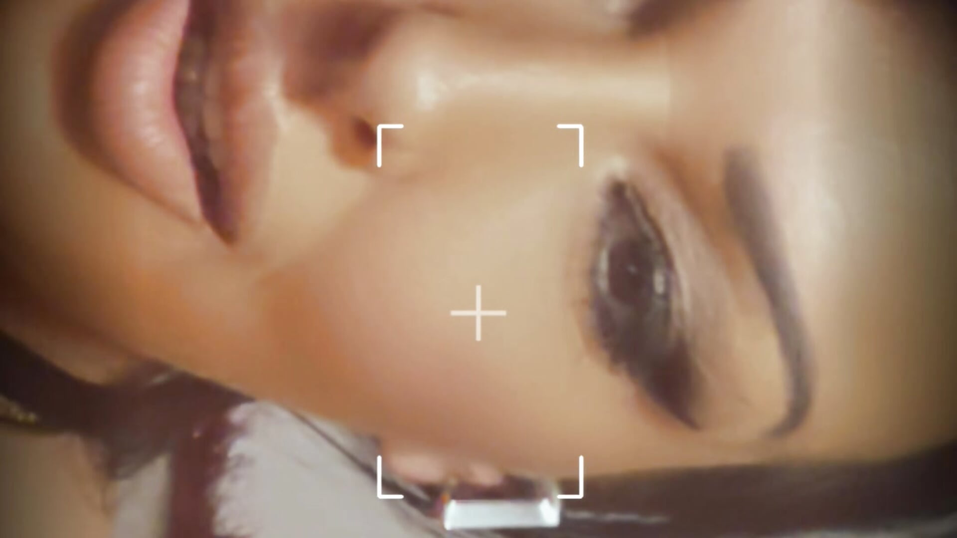 14281 - video oleh model kamera TiffanyRoxx