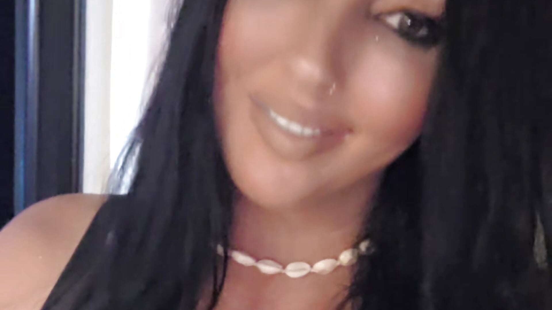 💕 – video od webkamerové modelky TiffanyRoxx