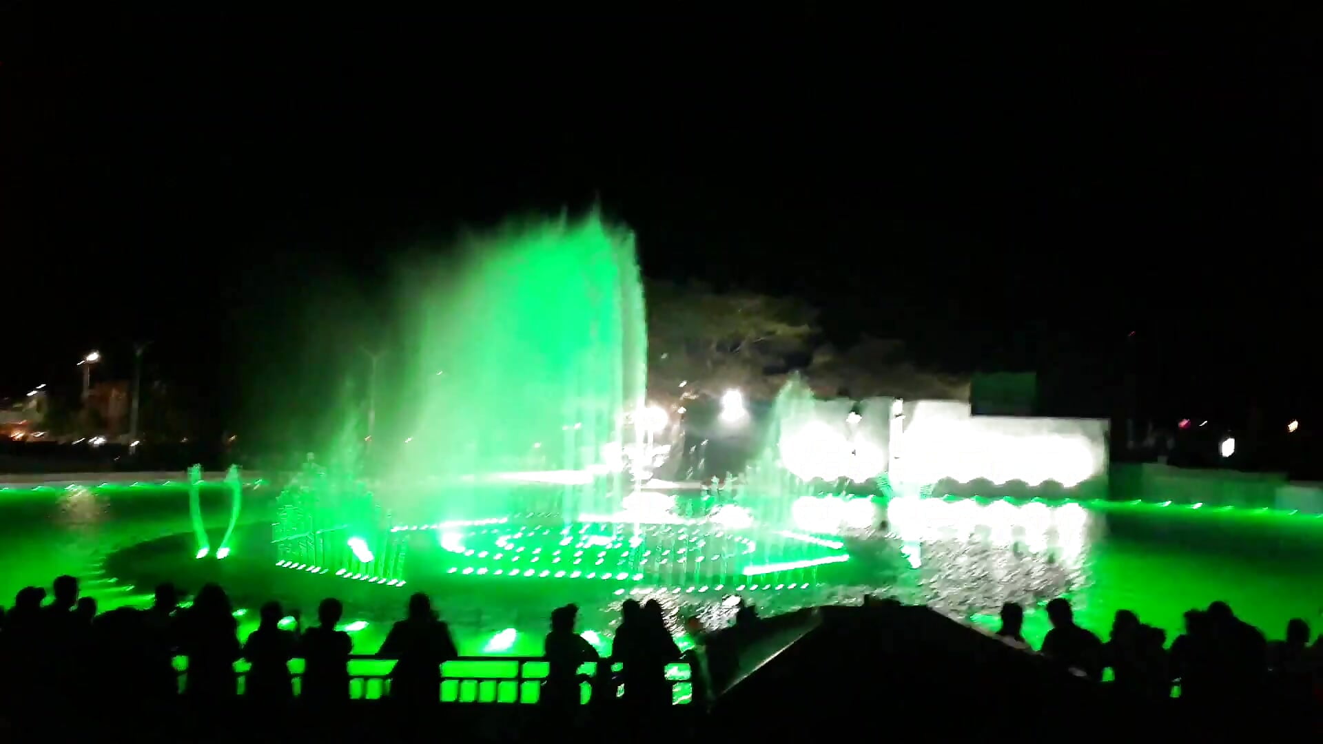 Fuente de luces - video by Willmermena cam model
