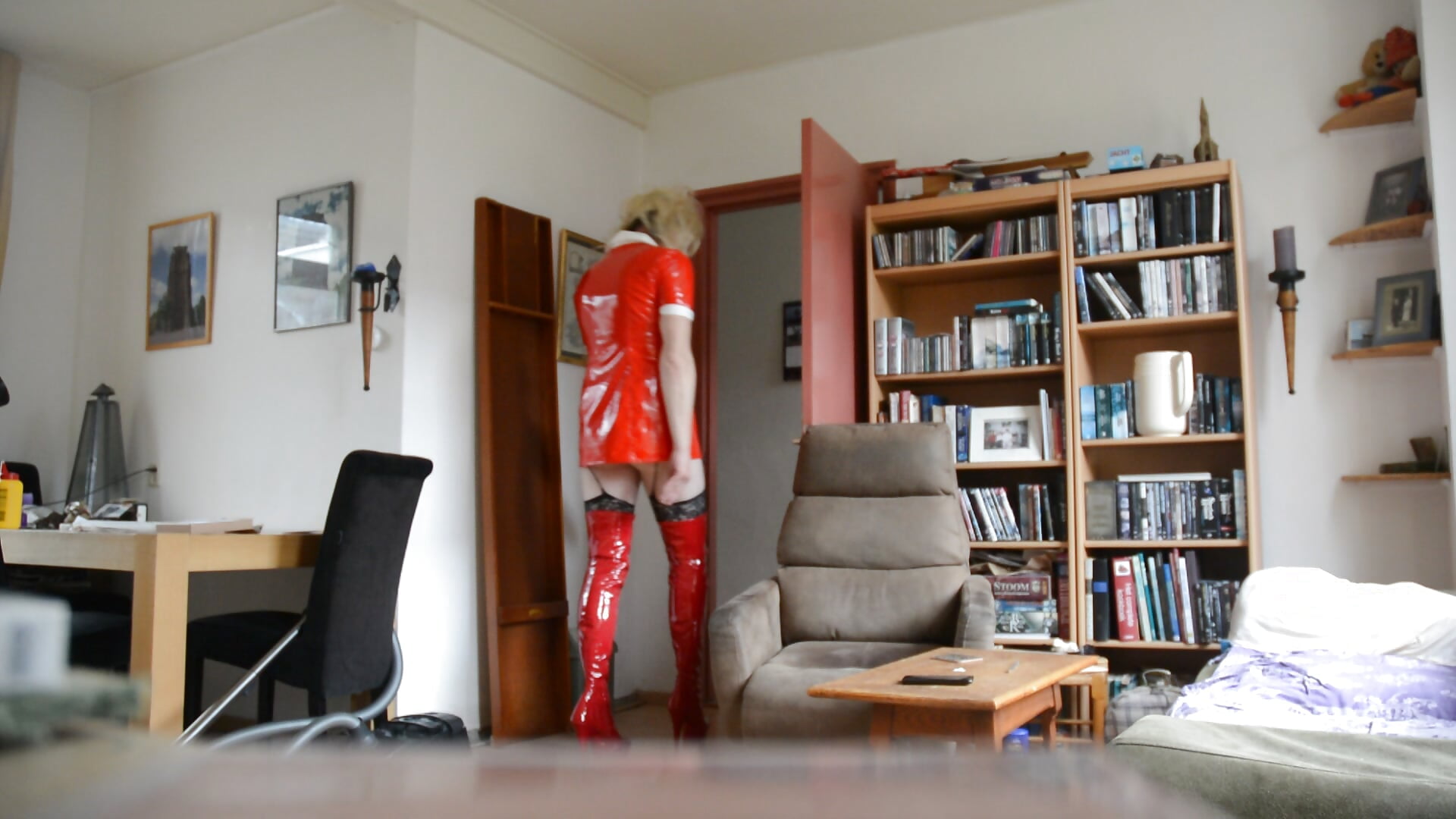 sissyboi in red - 視頻由 sletjetiff21 主播提供