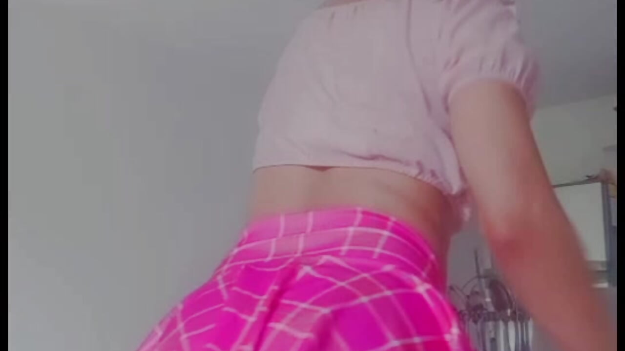 sexy ass in plug anal inside - Vídeo de karen_sophia, modelo de vídeos