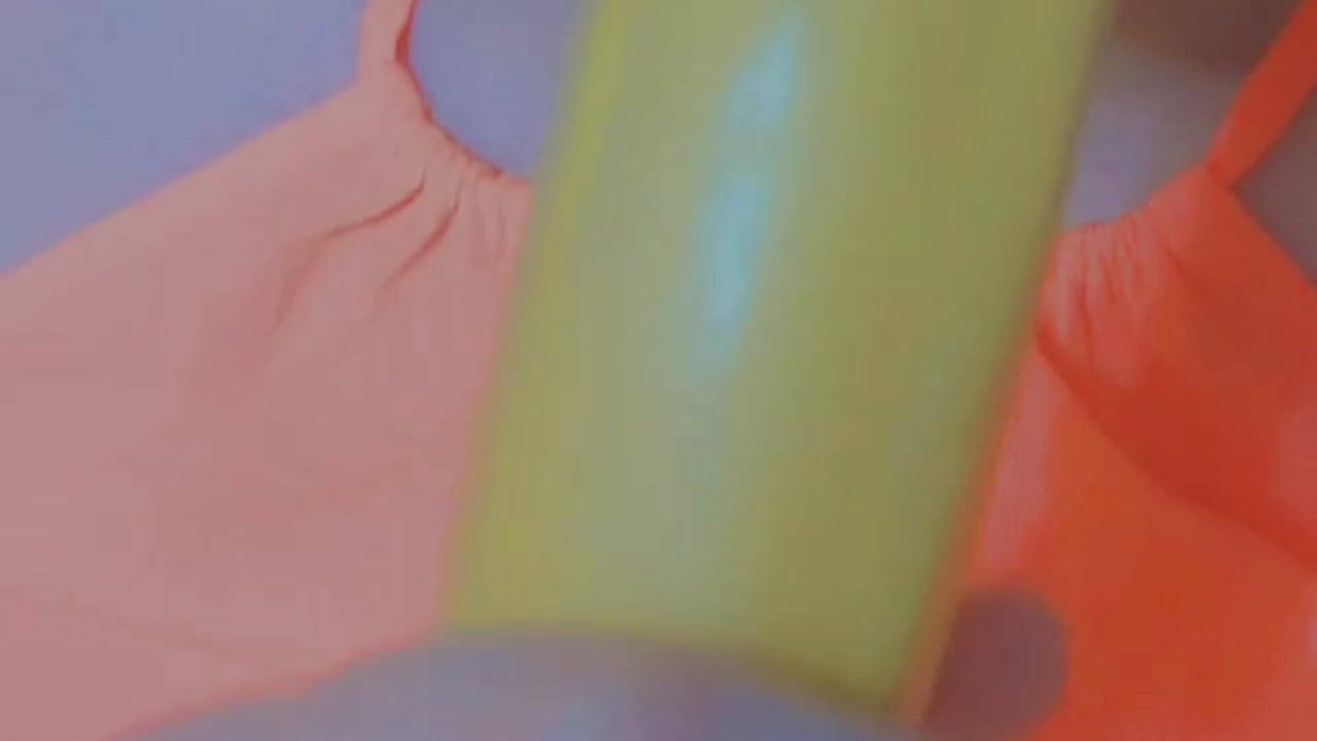 Sucking dildo - video của người mẫu cam MissmissyEc