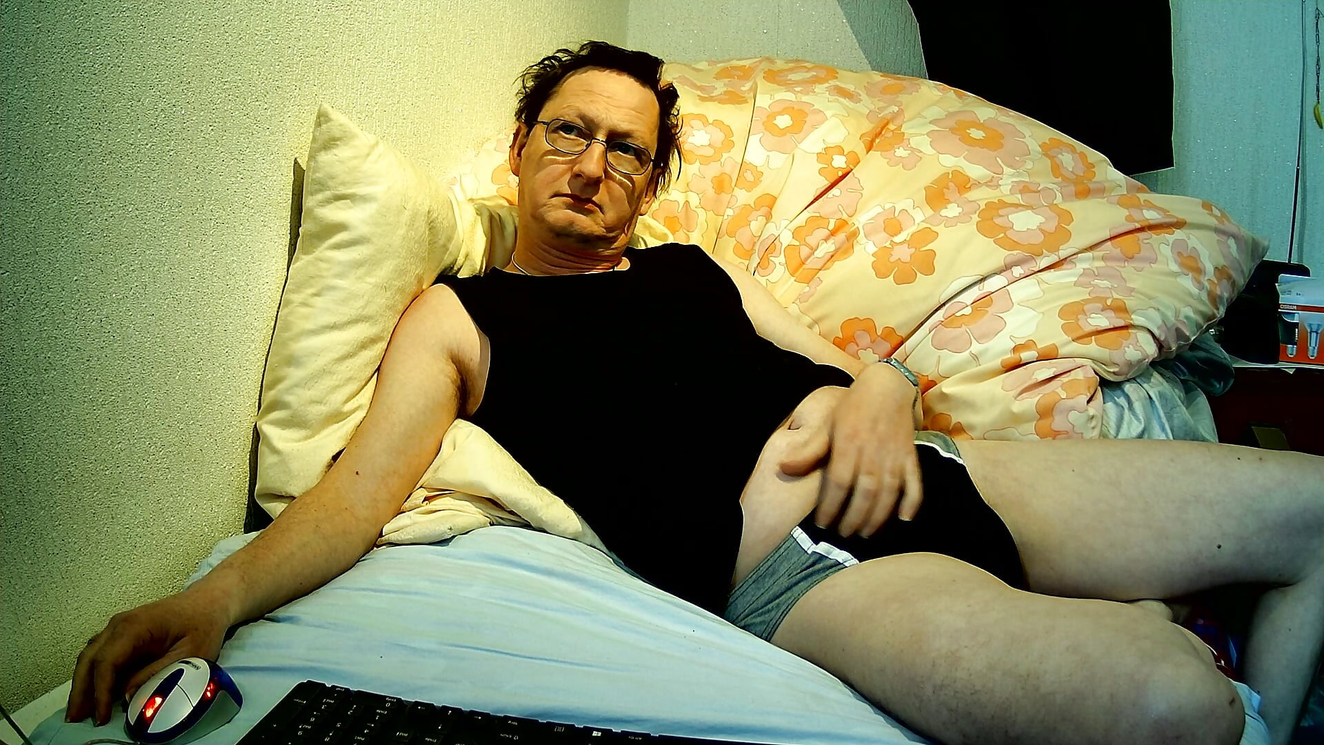 WIN_20210407_14_32_08_Pro - shymanhn adlı kamera modelinin videosu