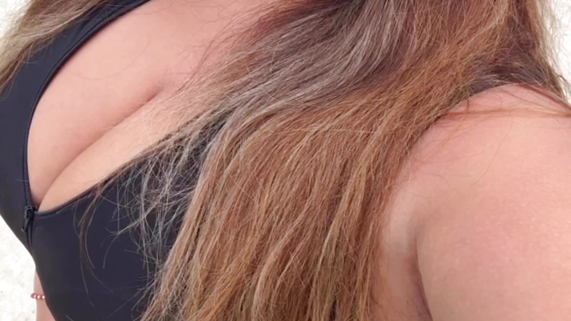 🌊 - video by milly_cruz cam model