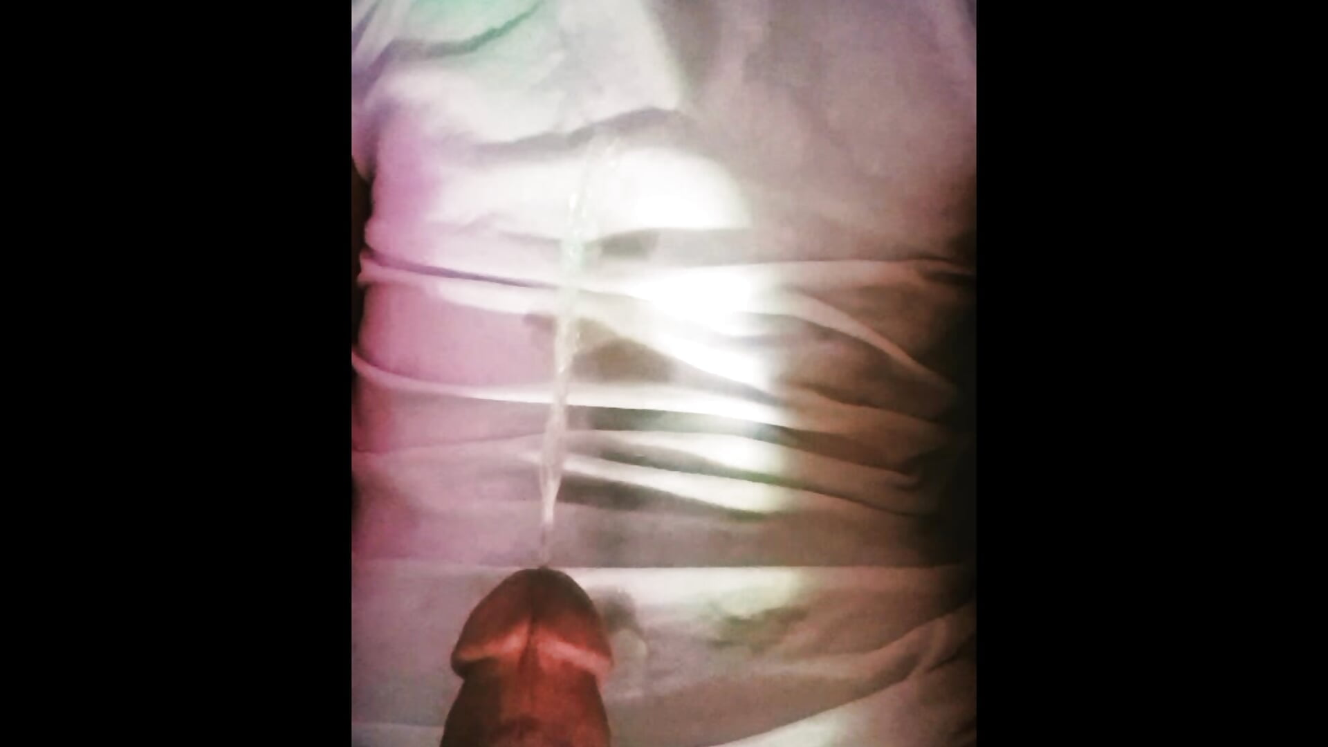 T Shirt – video af Eykii