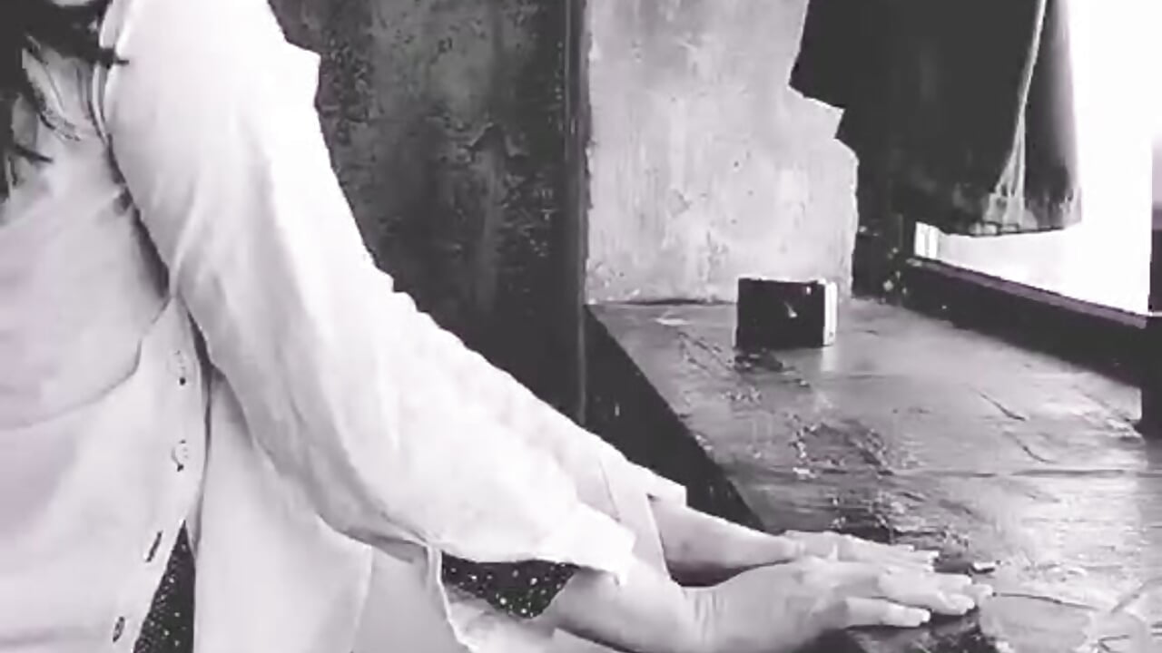 0-02-05-2b3eea66c233029bbe367f453b53979e28cf869a9b733394732002feb134372e_435714ccc4fdf444 - video by MissGulia cam model