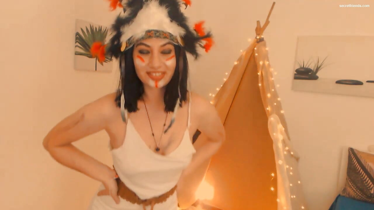 Amerindian - video by MayaReies cam model
