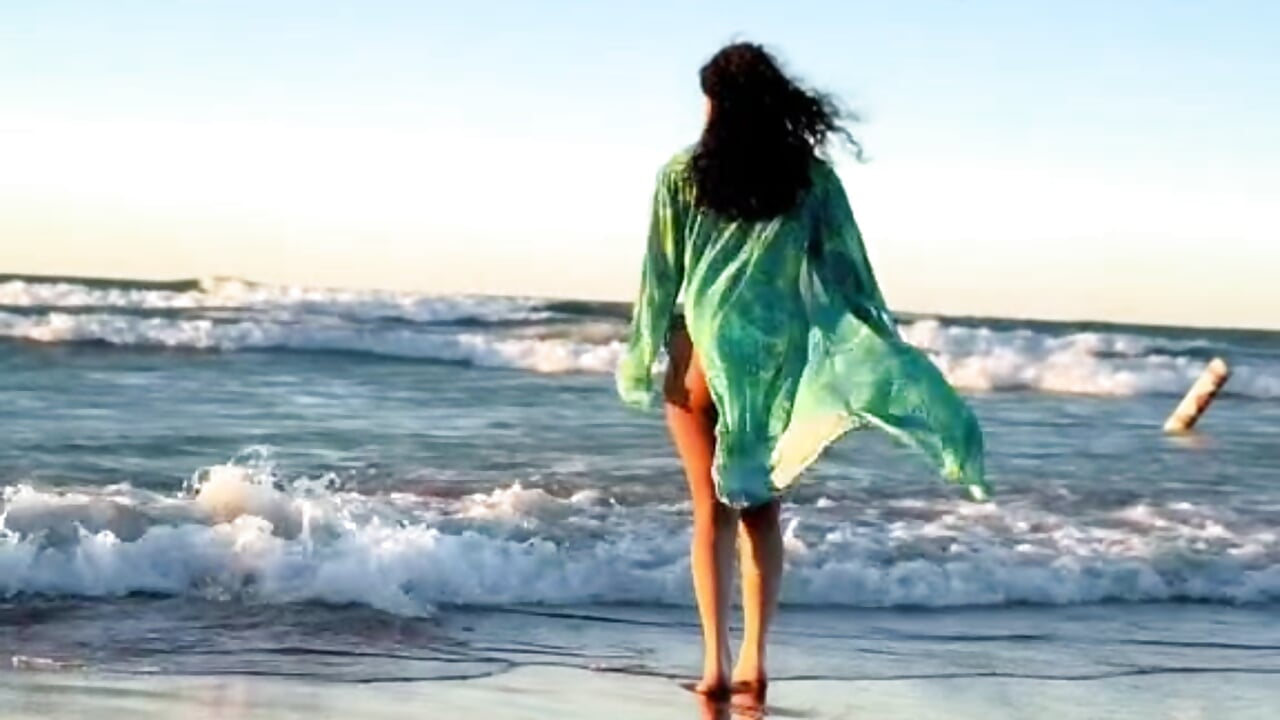 Stay Ready for Summer.🌊🌅 - video by Nikki_Torres cam model