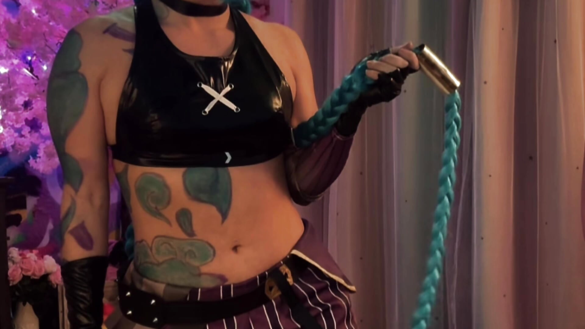 Half eaten.... - video by Nikki_Torres cam model