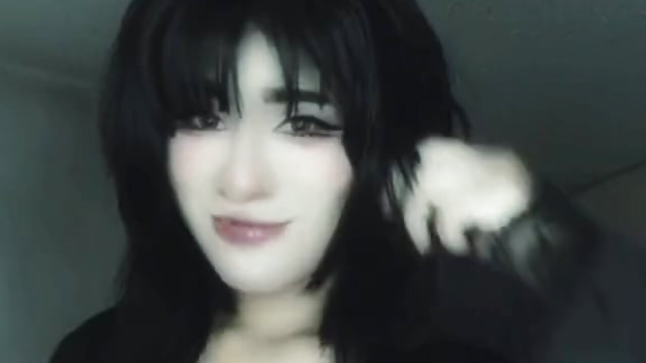 I don't walk sweia when I'm wearing a mask ✨ - clip cu Latin_summer model videochat