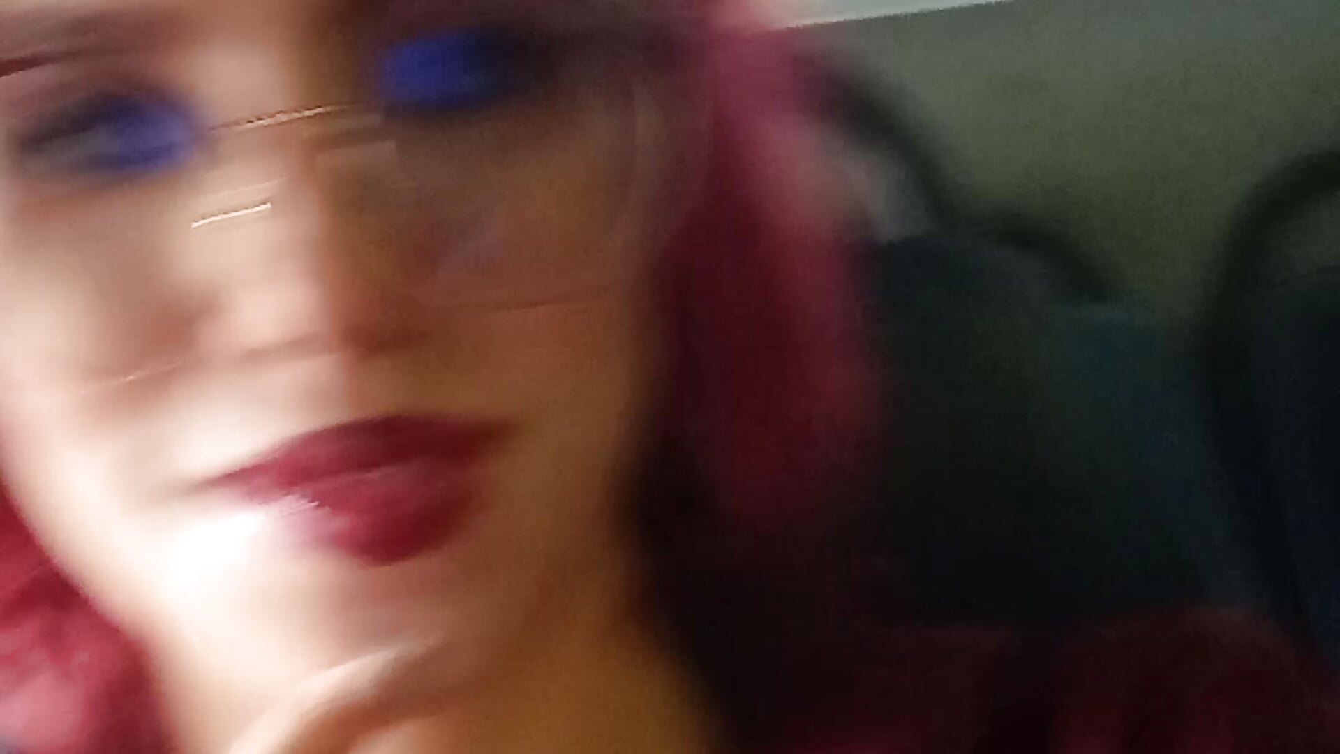 In public transport - video by khloe_sr cam model