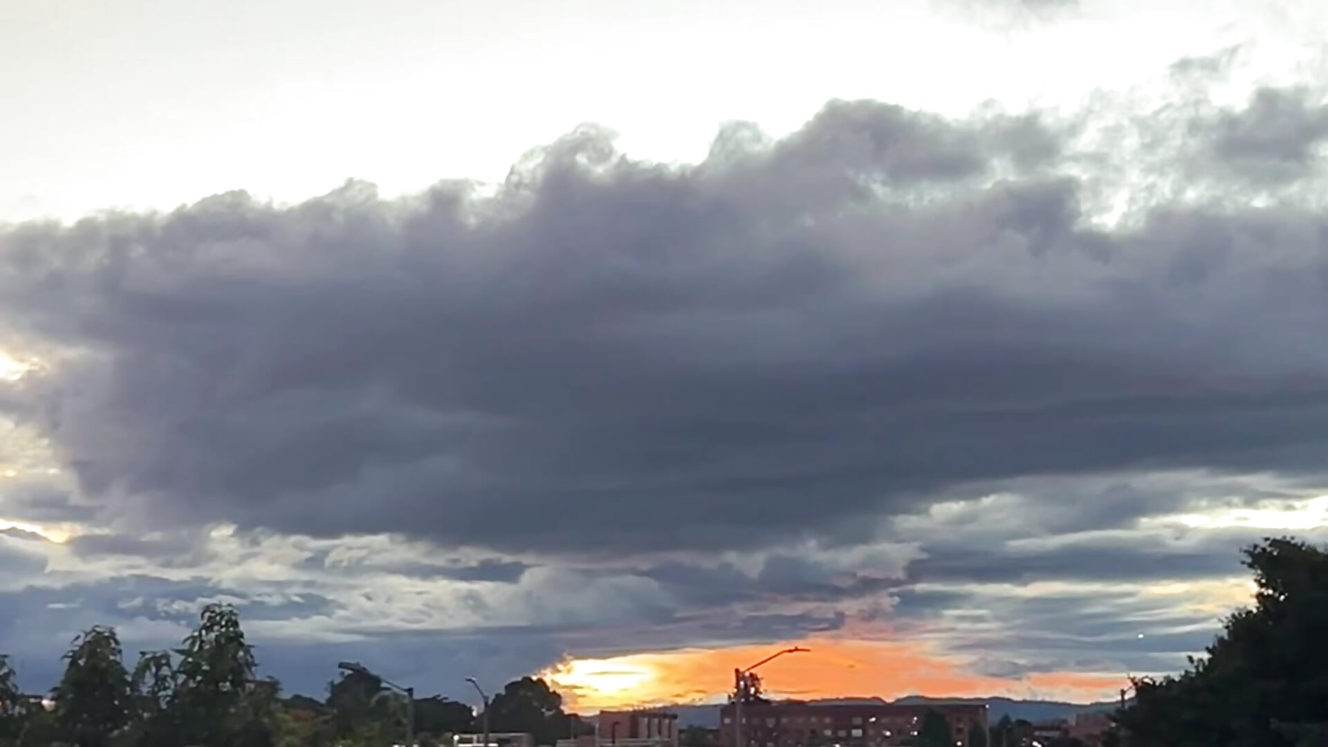 Cielo – video modela na kameri ura_laurapanda
