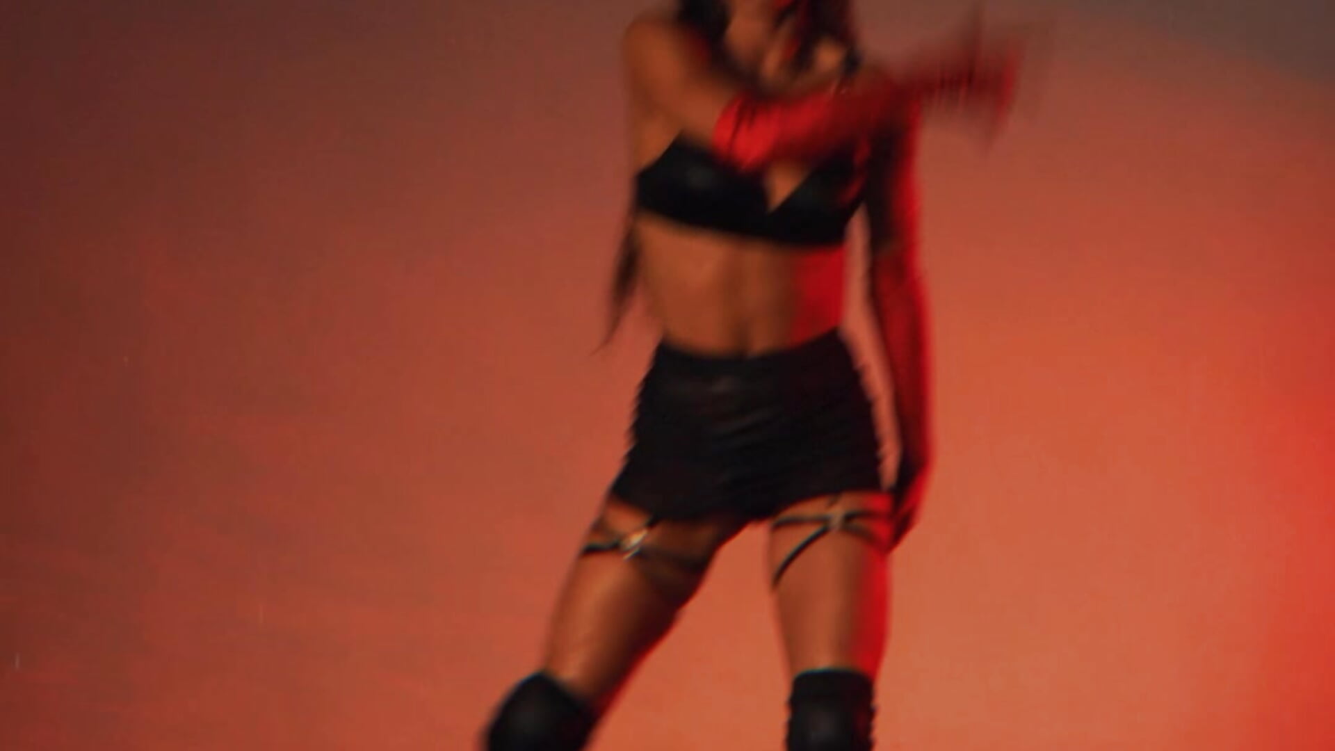 dance – видео вебкам-модели JennyPisik